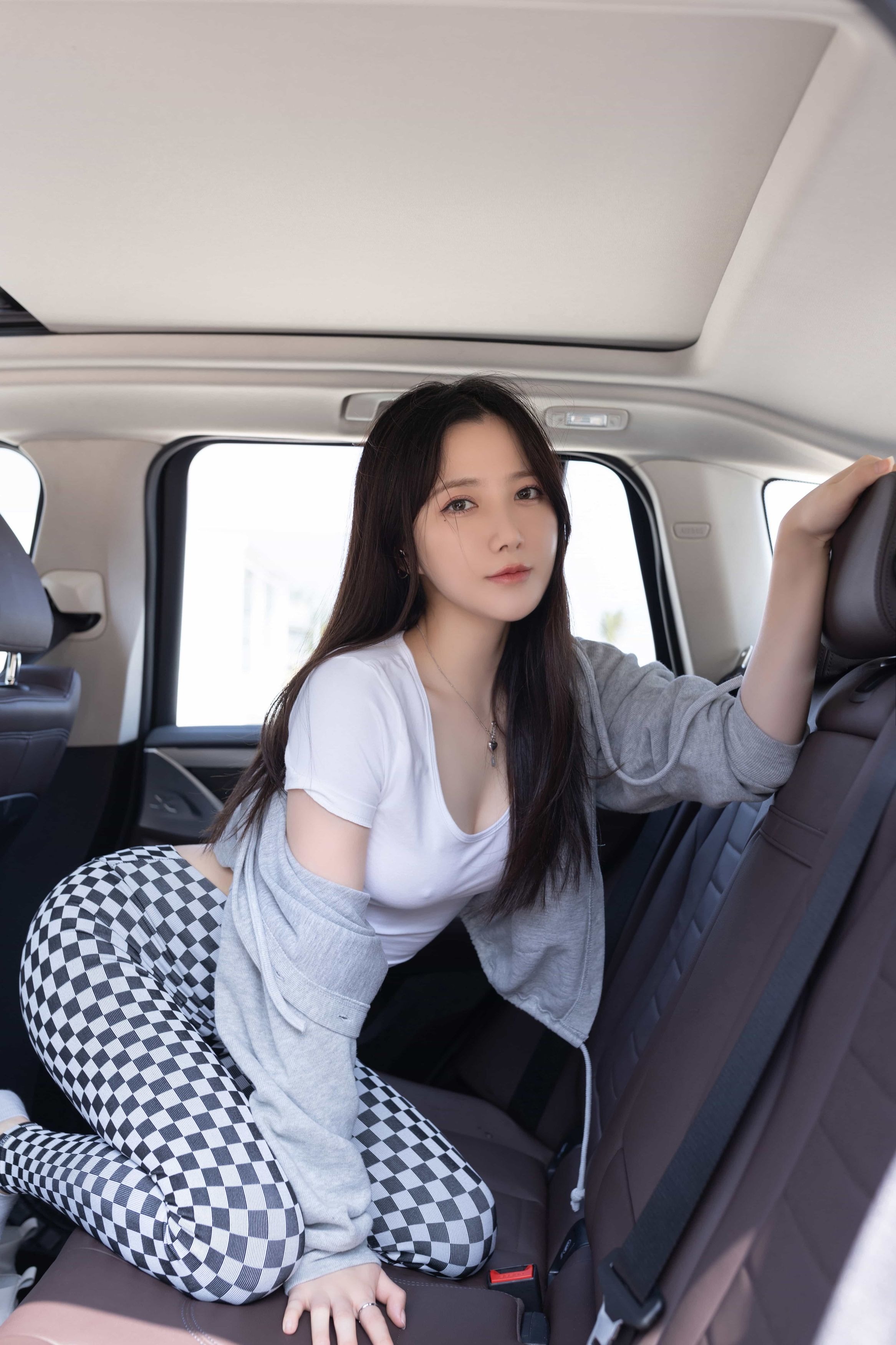 鱼子酱Fish---魔力安全带-138P-08-20