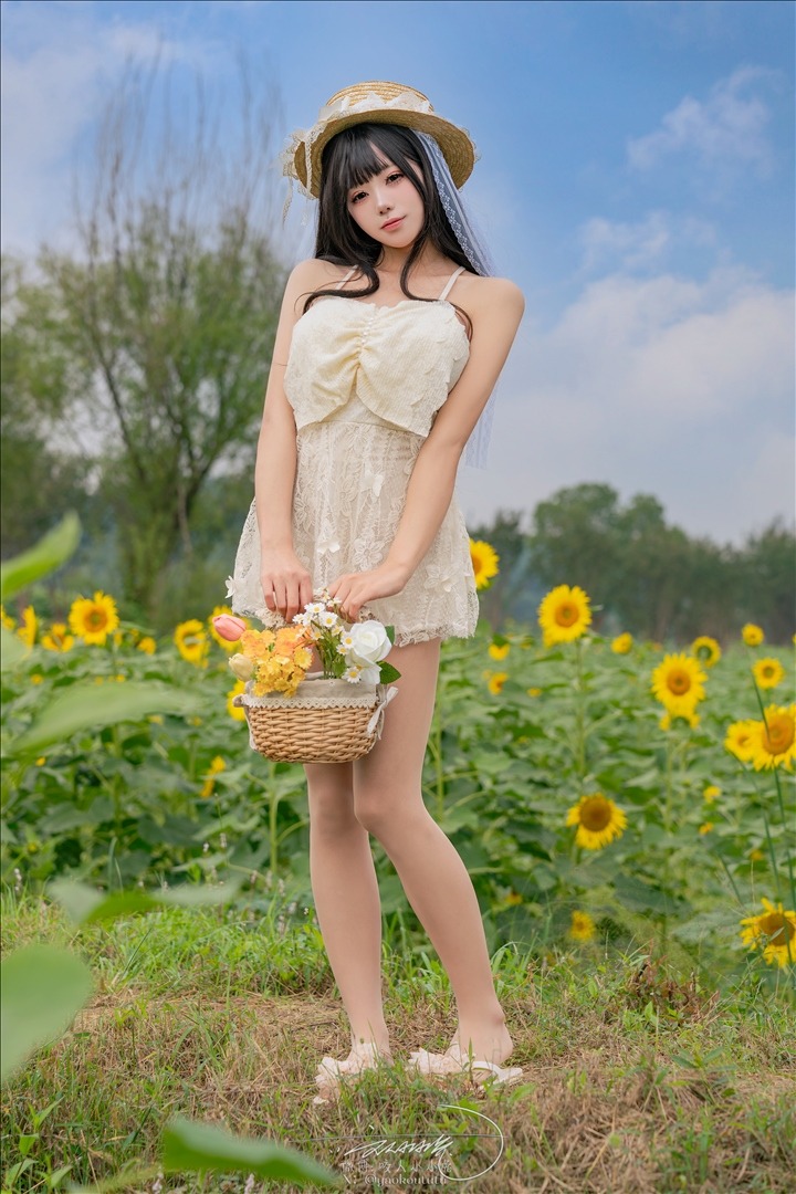 咬一口兔娘-咬人小小兔---七月作品-夏の葵-74P1V-74P-1V-101298-MB-20240828ad-08-30