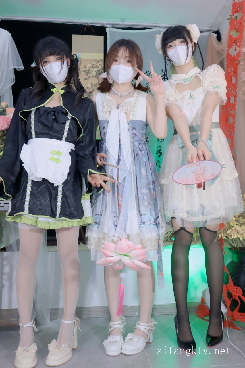 Miao喵酱x小简x奶糊-2024大型三人春晚限定-裸舞才艺-02-16