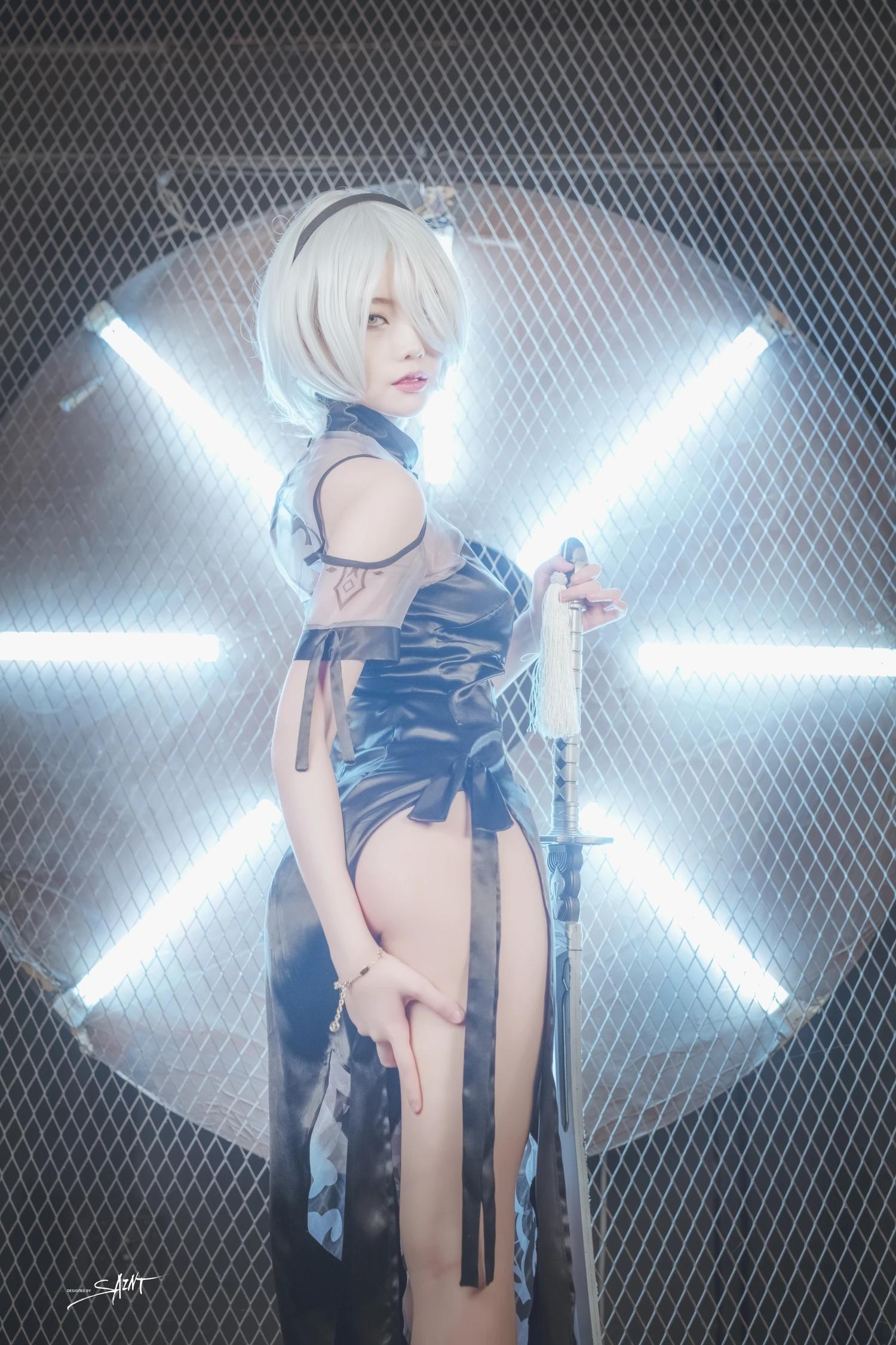 Yuna-유나-SAINT-Photolife-Nier-Automata-2B-11-10