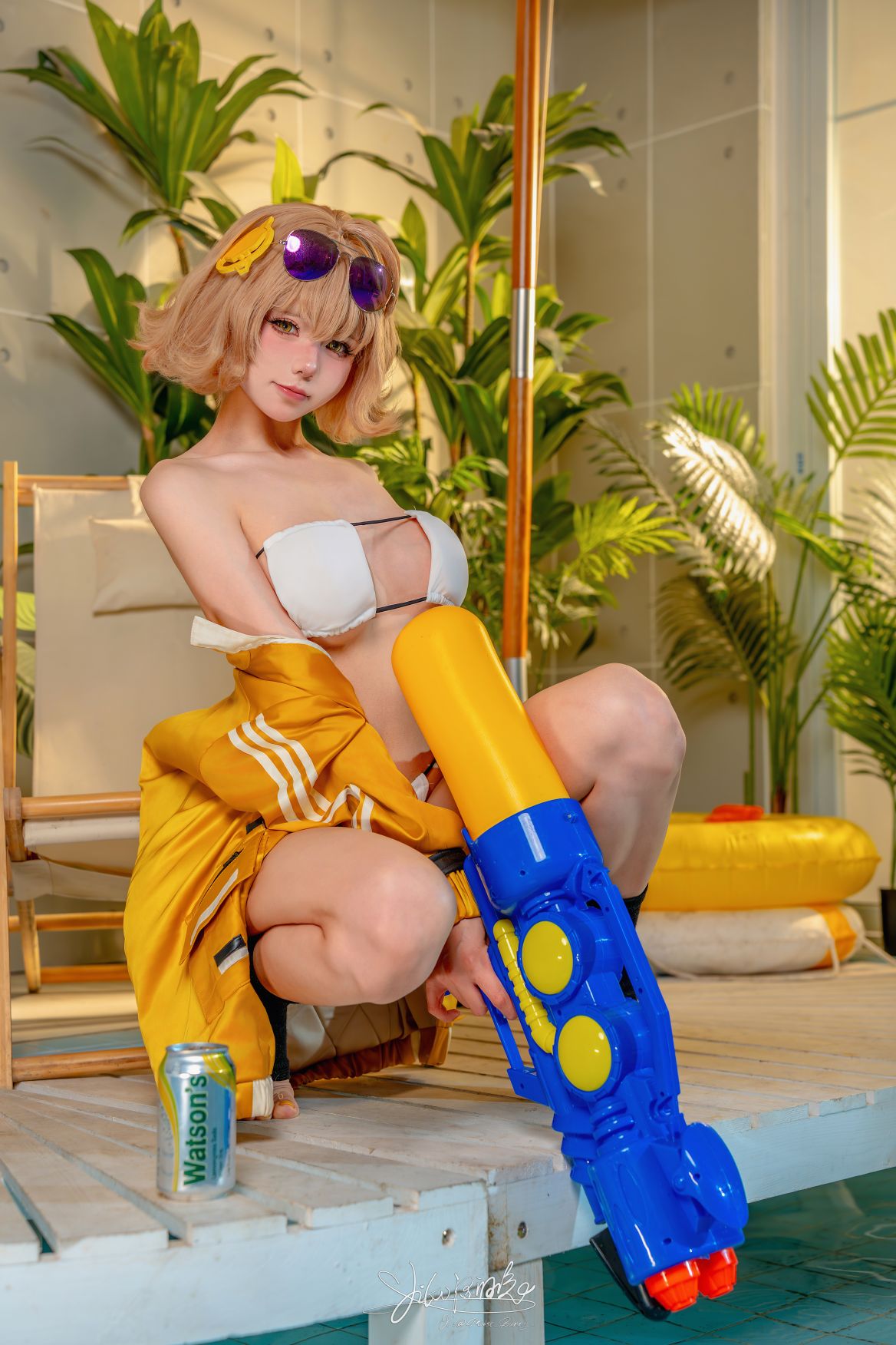 咬人小小兔---8月作品闪耀夏日-阿尼斯-恋爱告急-80P1V-134GB-08-29