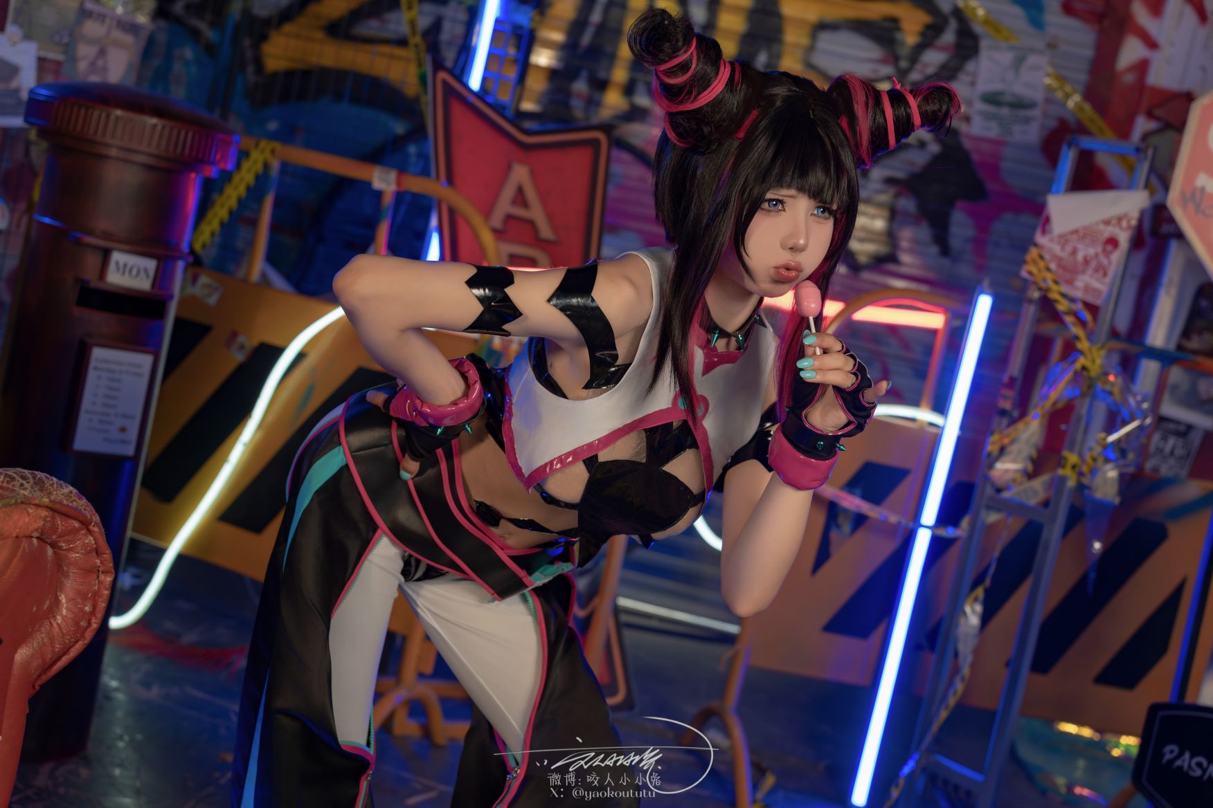 咬人小小兔-黏黏团子兔---五月作品街霸-韩蛛俐-81P1V-139GB-06-16