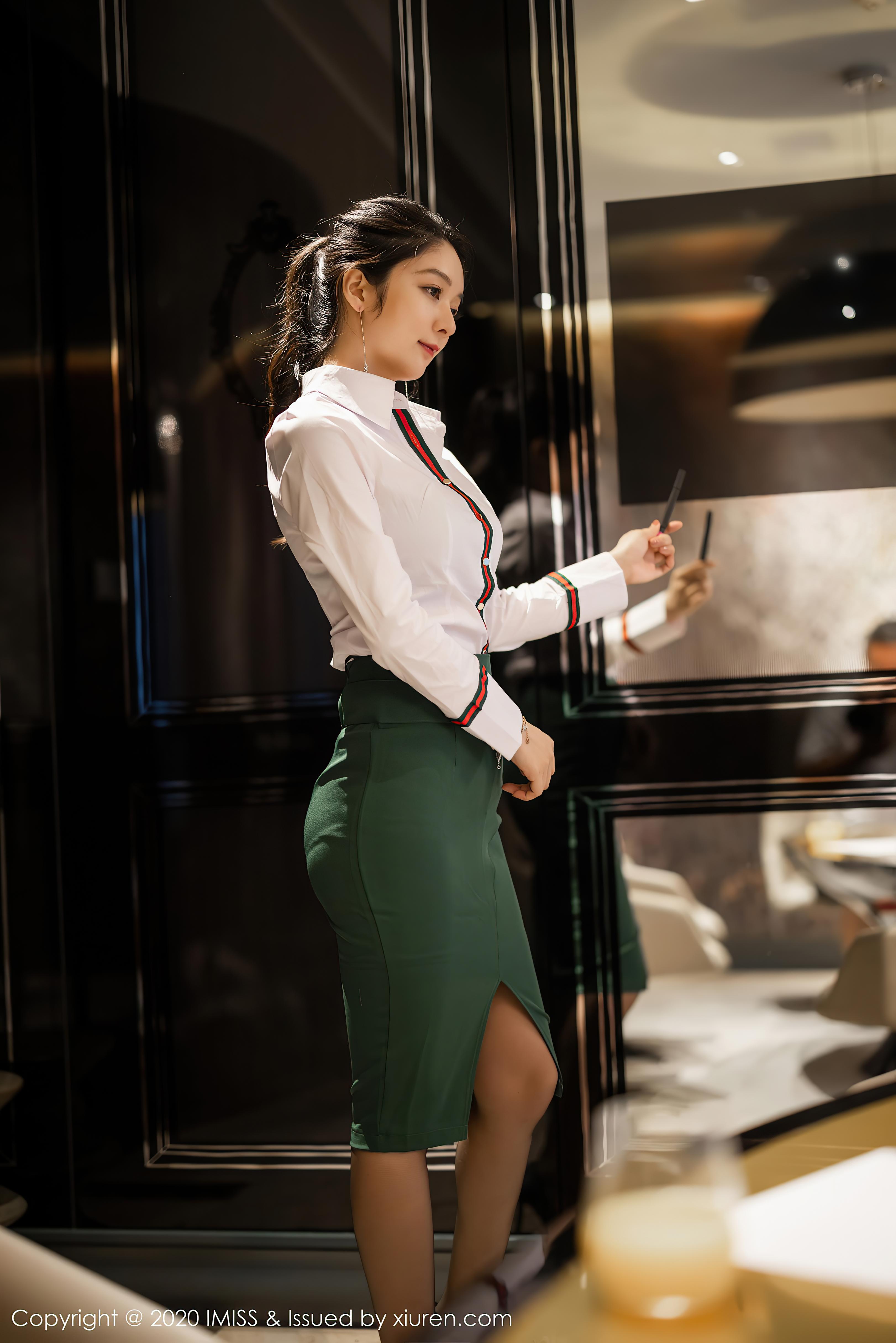 019-IMiss爱蜜社-20201105-VOL521-Angela小热巴-55P-44442-MB-08-23