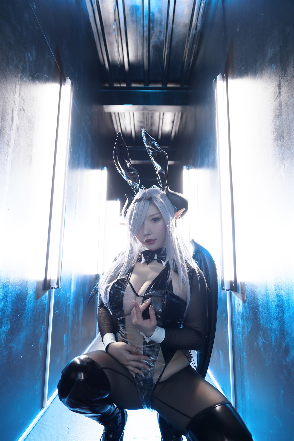 Cosplay-SAKUサク-See-through-Bunny-Succubus-Set01-09-07