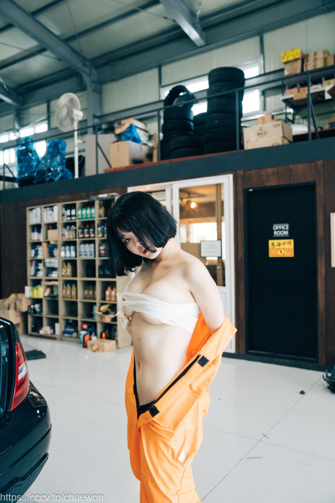 Loozy-Zia-지아---Garage-Girl-02-22