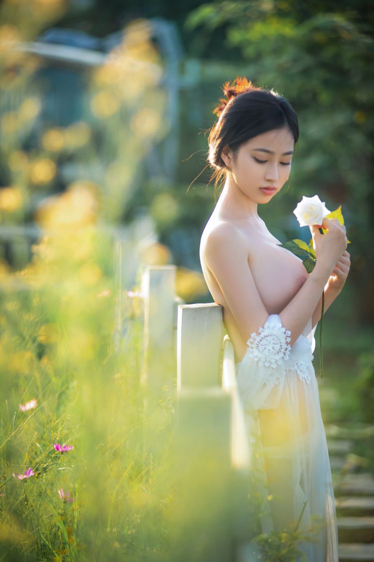 年年---神明之女40P-2323M-01-25