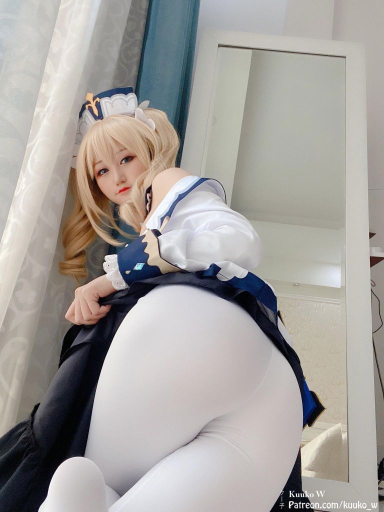 KuukoW-Barbara-Gunnhildr-33P-03-17