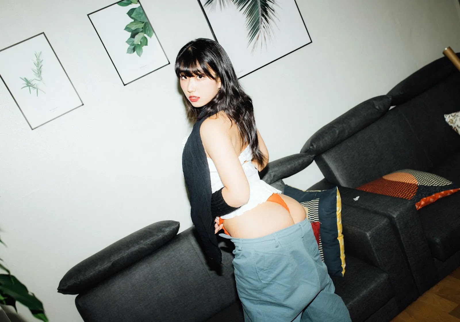 Ji-Eun-Lim-임지은-Moon-Night-Snap-Weirdness-12-30