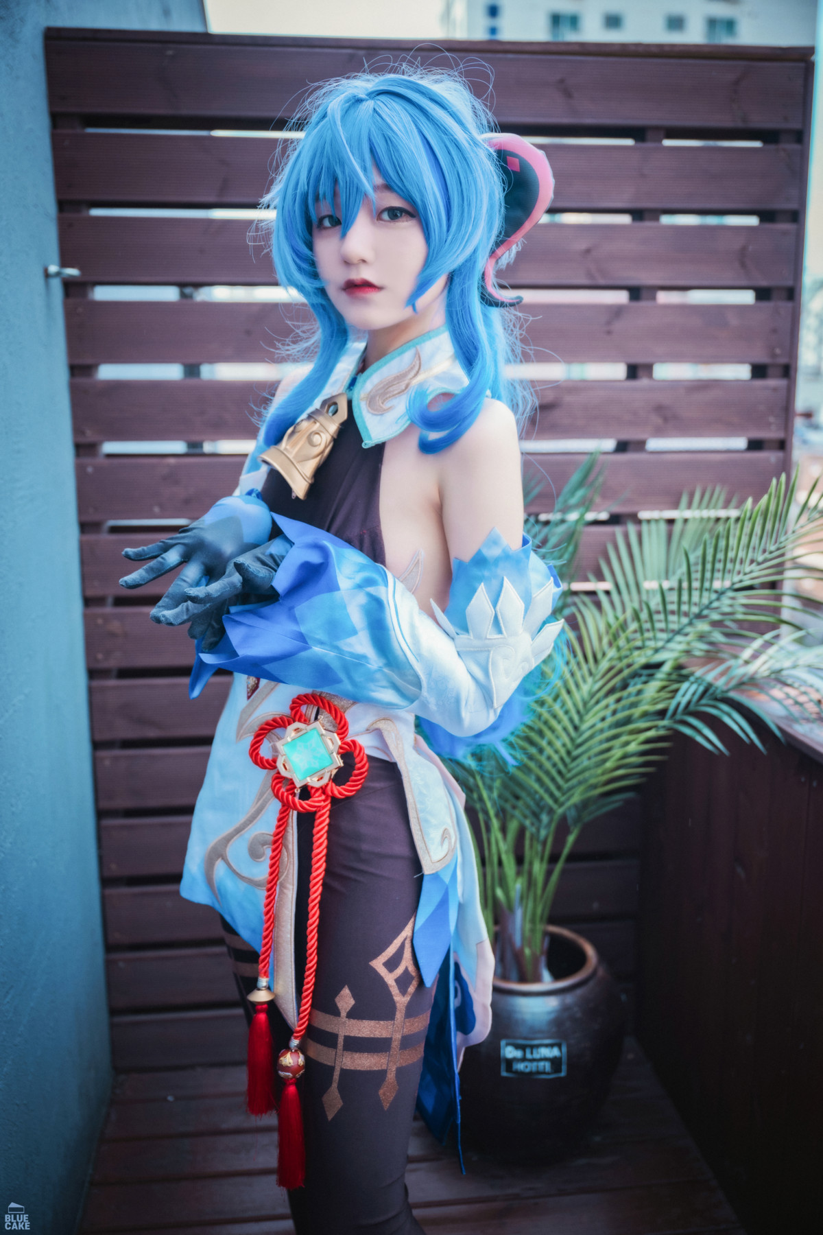 Jeong-Jenny-정제니-BLUECAKE-Vol10-8220Sleeping-with-Ganyu8221-Set01-01-22