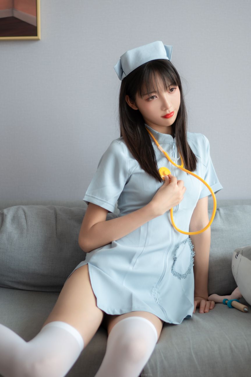 西瓜murmure西瓜少女-2021-04-10-护士白丝-54P-12-19