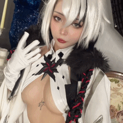 Umeko-J---Arlecchino-146P-189-GB-20240815e-08-17