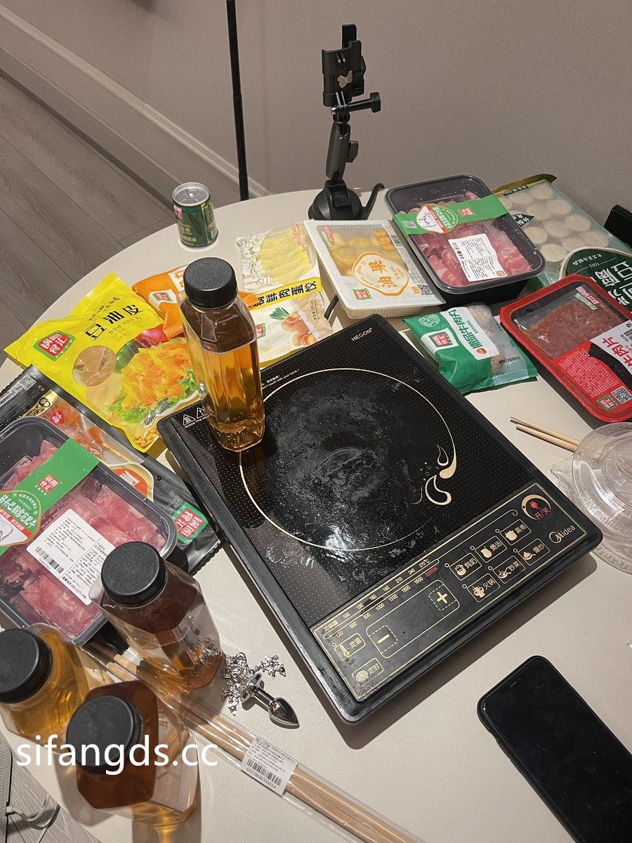 小刘亦菲金钱豹极品母狗草莓老师-08-19
