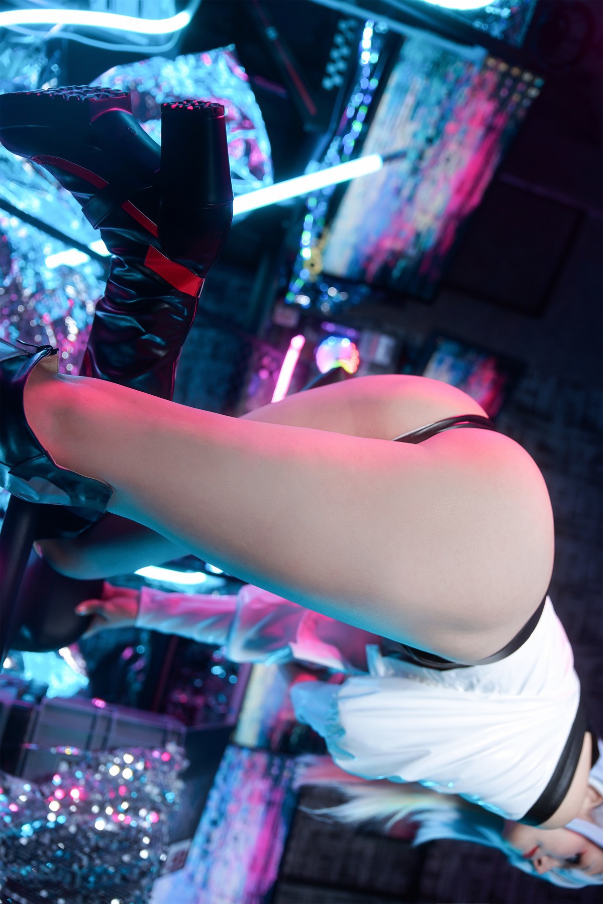 Cosplay-鹿八岁-赛博朋克边缘行者-露西-02-23