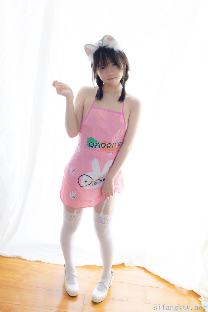 少女秩序---小鱼---粉色肚兜-92P1V-199G-01-12