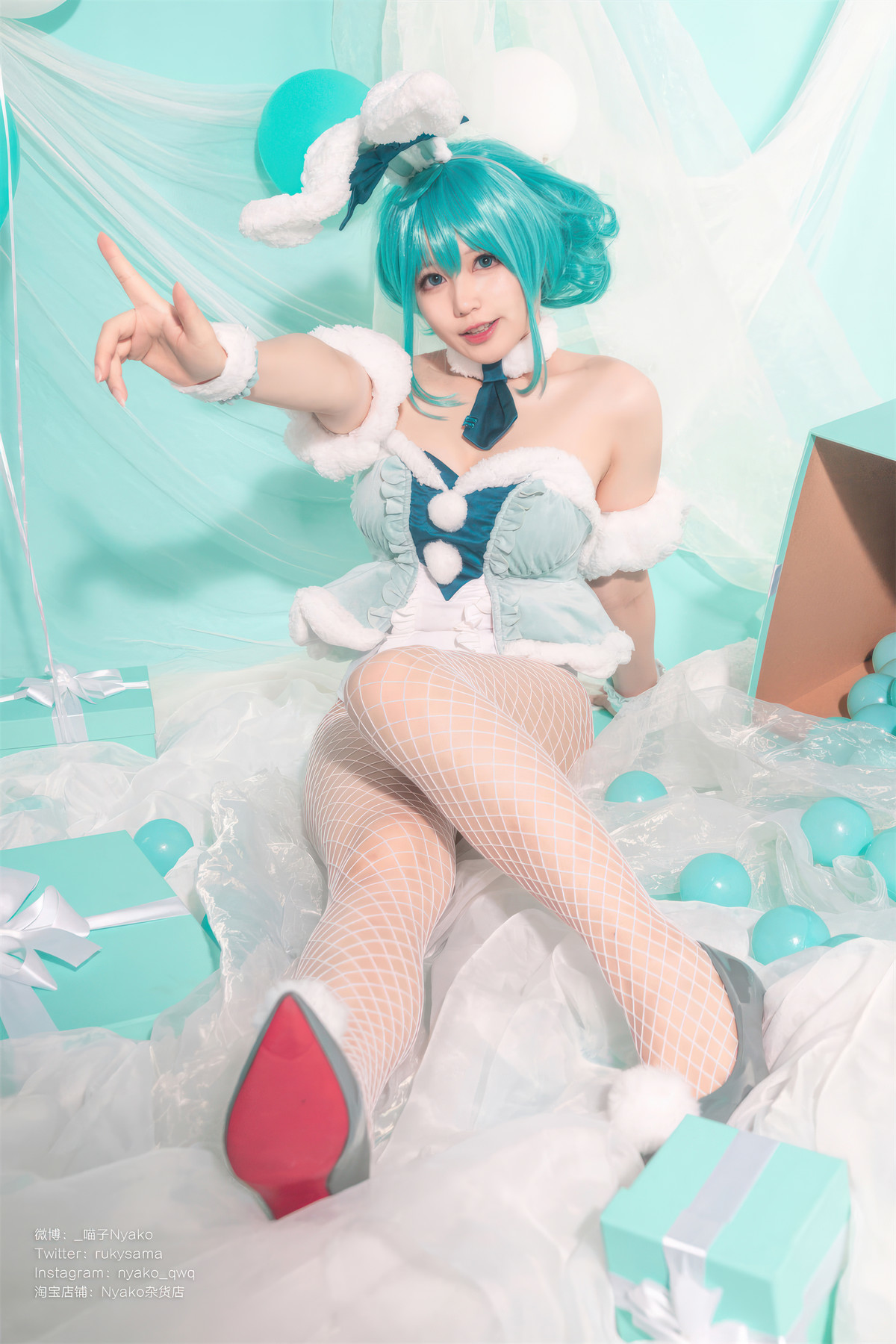 Cosplay-Nyako喵子-初音白兔-04-20