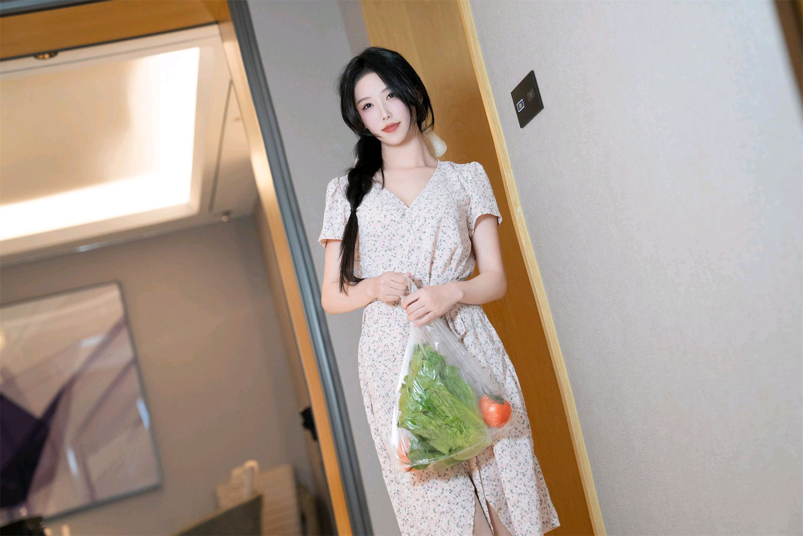 抖娘-利世---小保姆与老头-140P1V-181MB-04-27