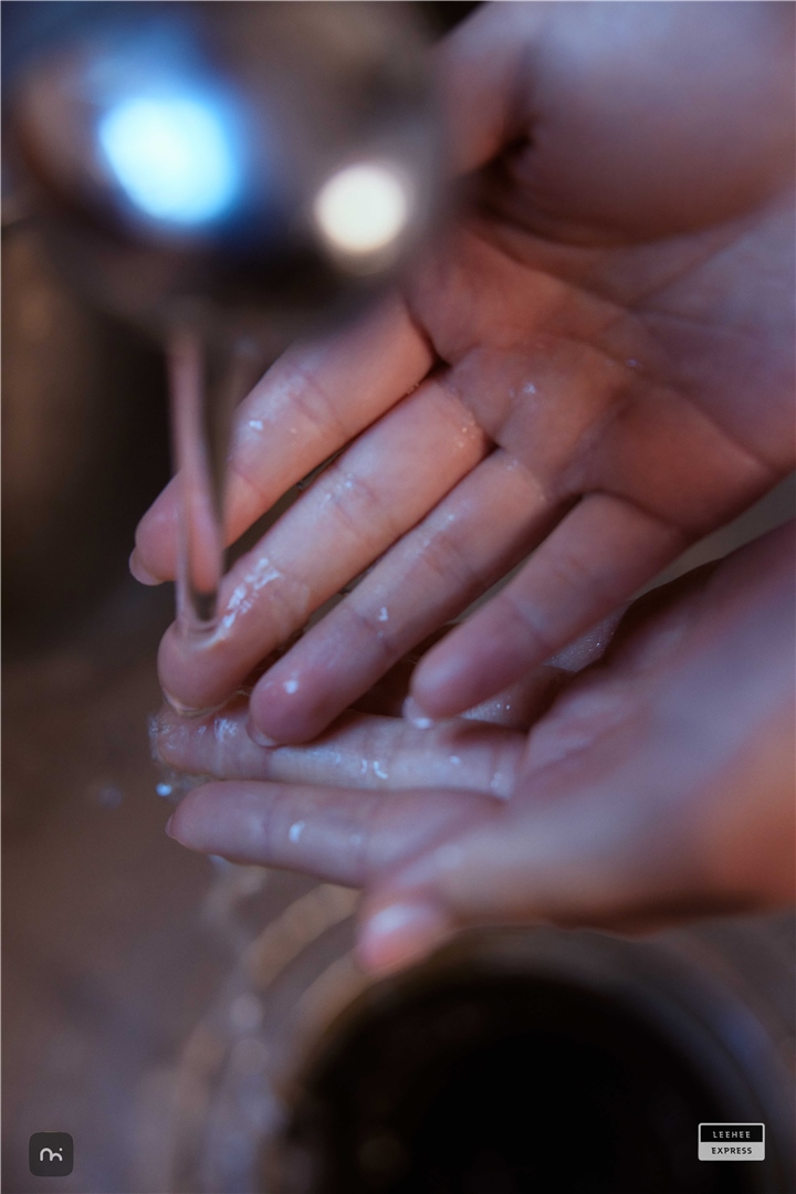 LEEHEE-EXPRESS--LERB-182B-Ming-54P-101783-MB-20240814d-08-14