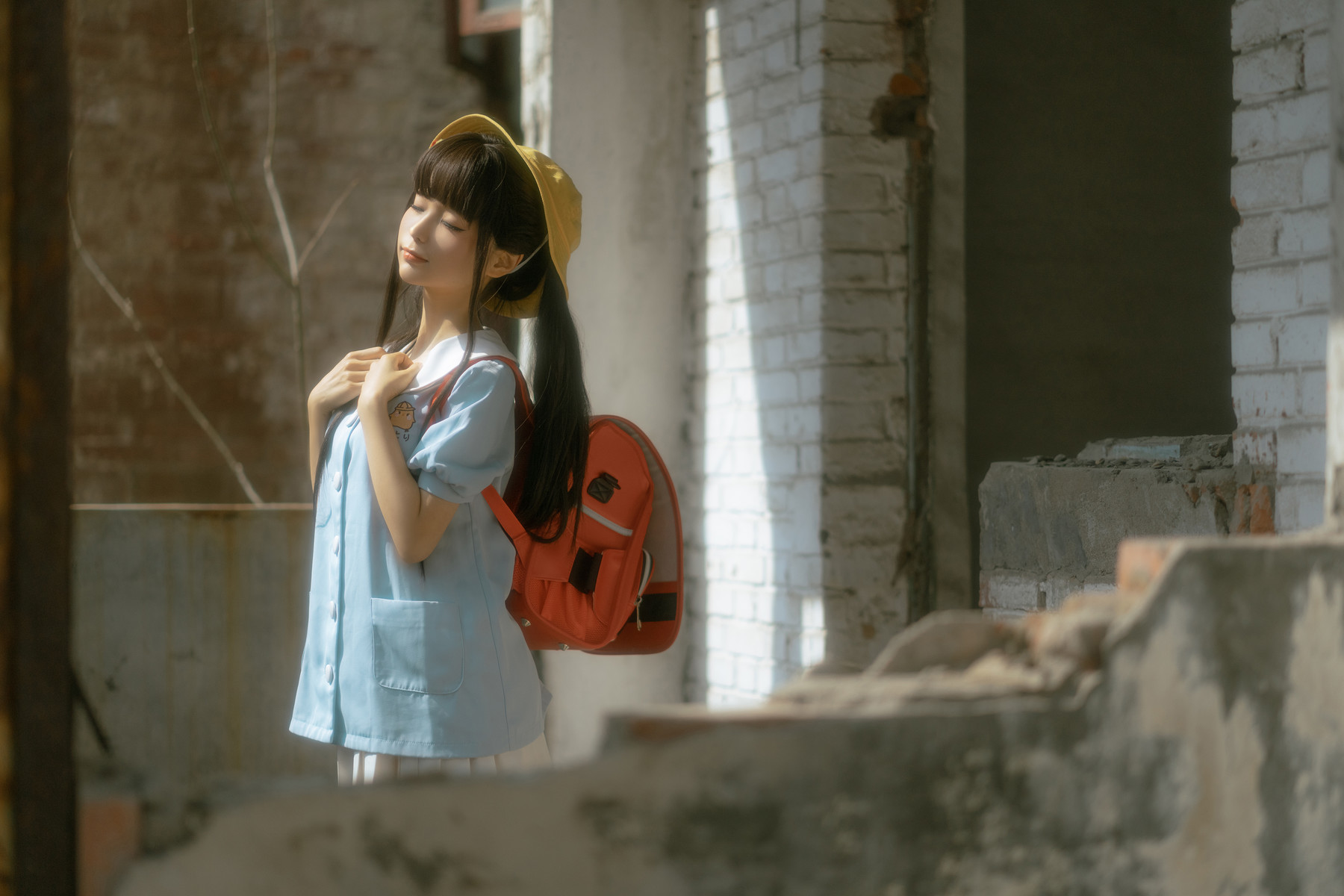 Cosplay-蠢沫沫-Chunmomo-小黄帽-绅士版-Set02-11-17