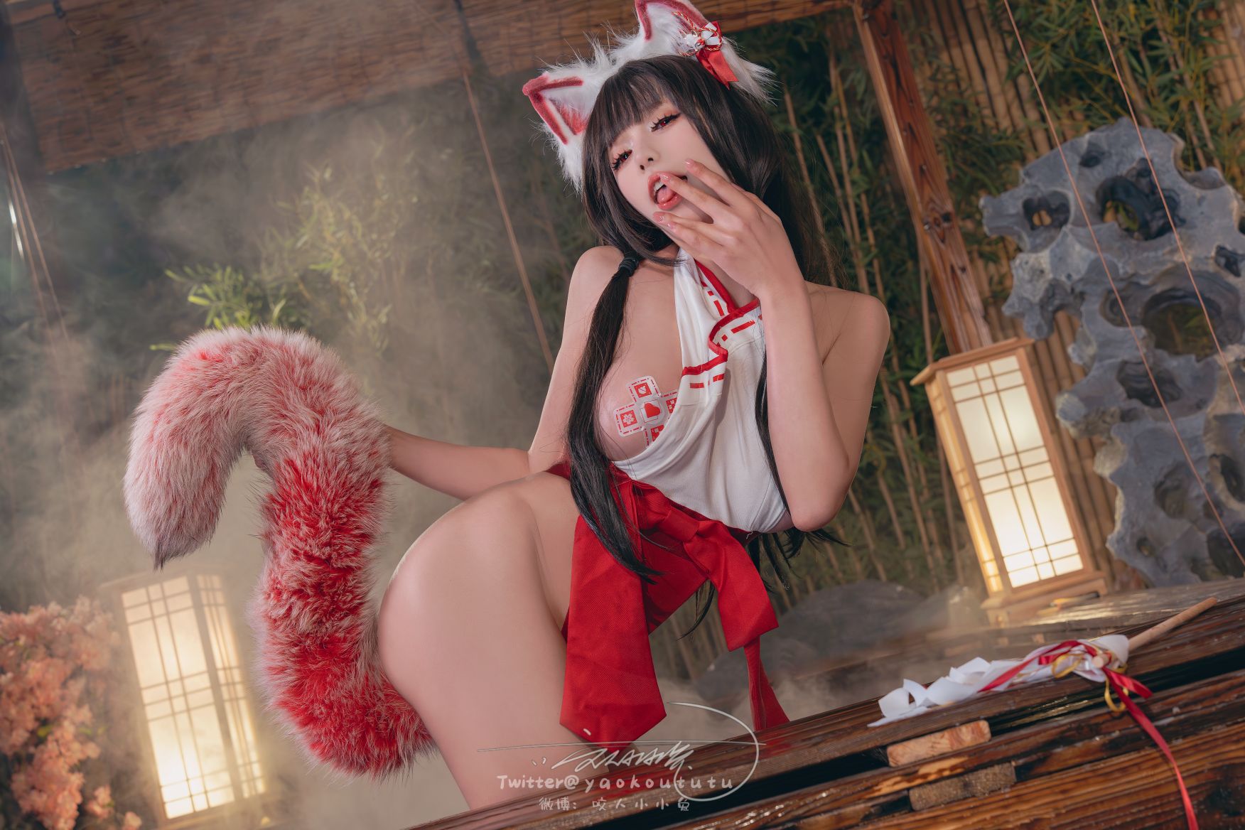 咬一口兔娘ovo-狐之灵梦-Roly-Poly71P1V-163GB-03-18