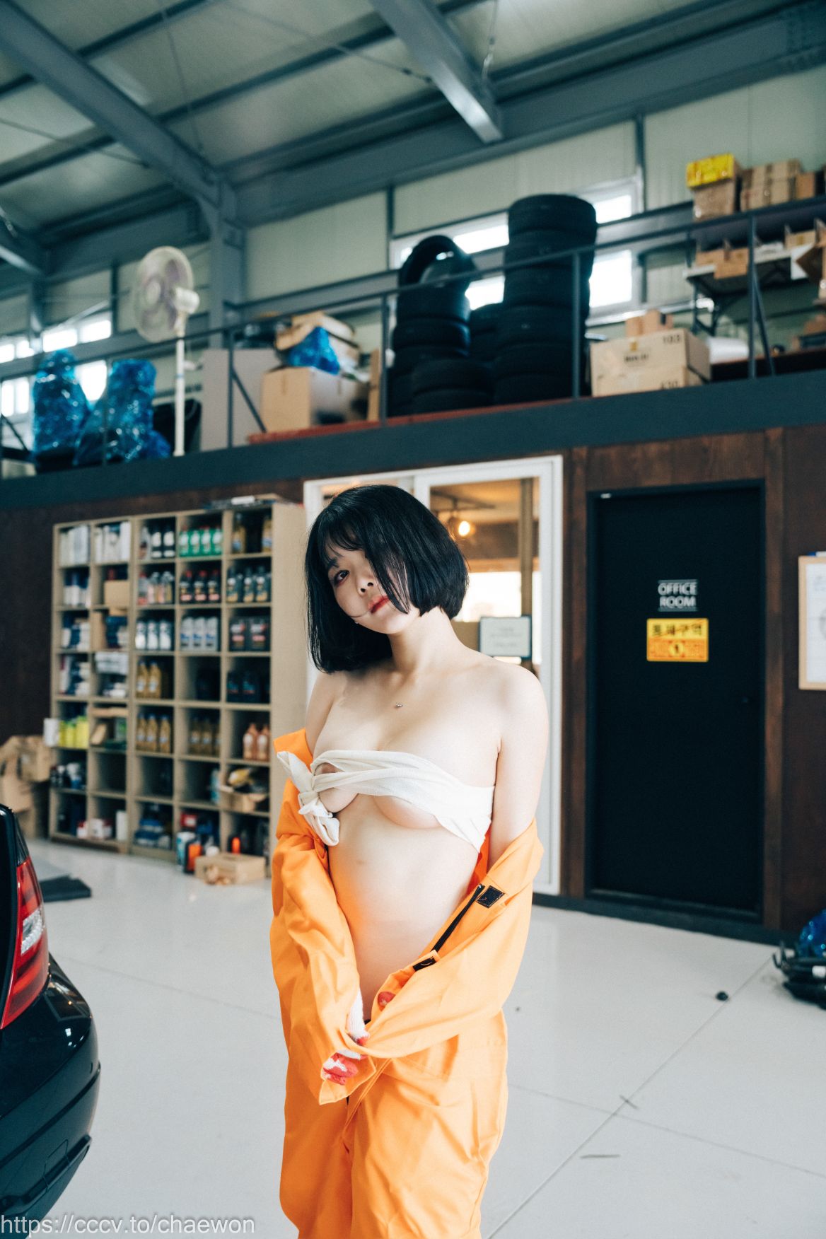 Loozy-Zia-지아---Garage-Girl-02-22
