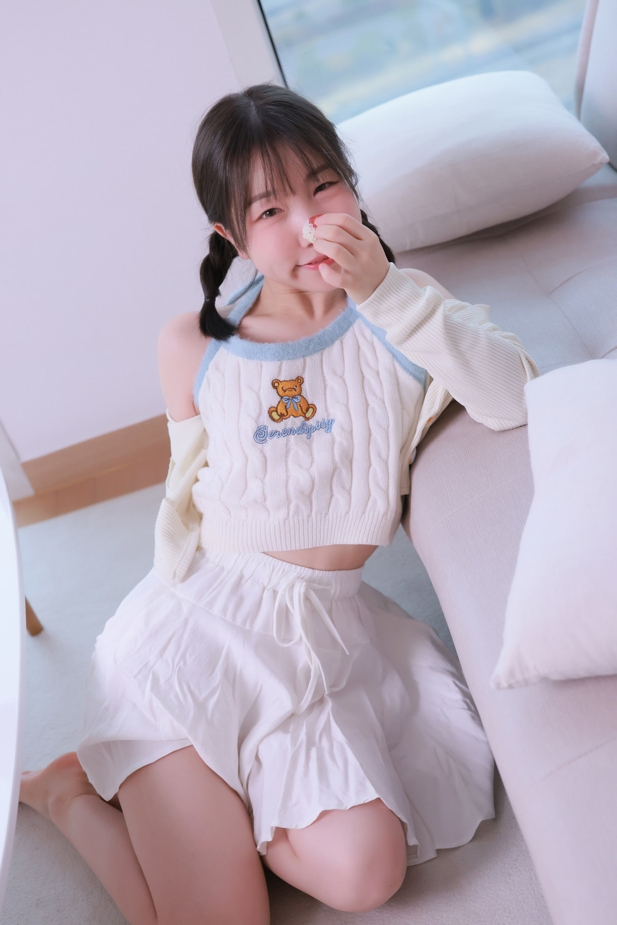 Han-Yeri-한예리-SWEETBOX-SWTB-Vol25-Set02-11-07