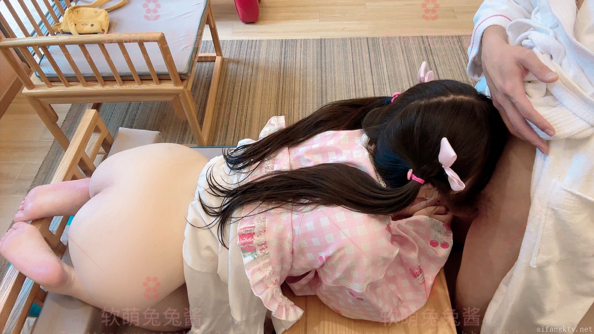 软萌兔兔酱-与妹妹的温泉密事-01-29