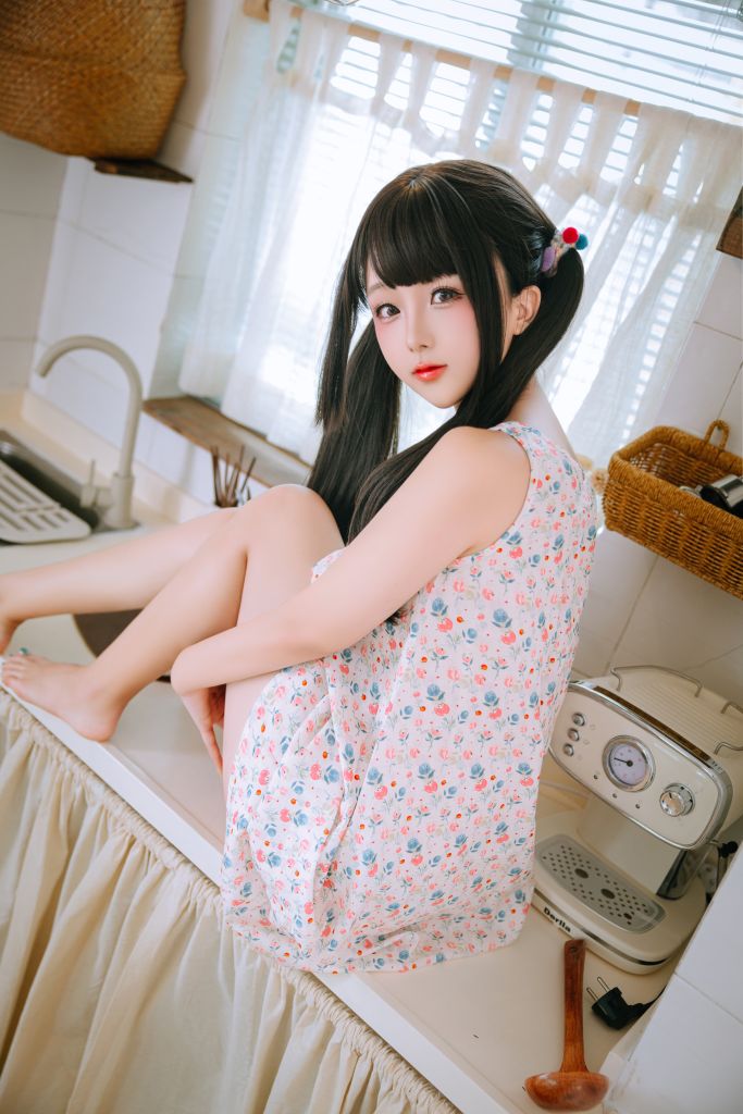 日奈娇---厨房-05-24