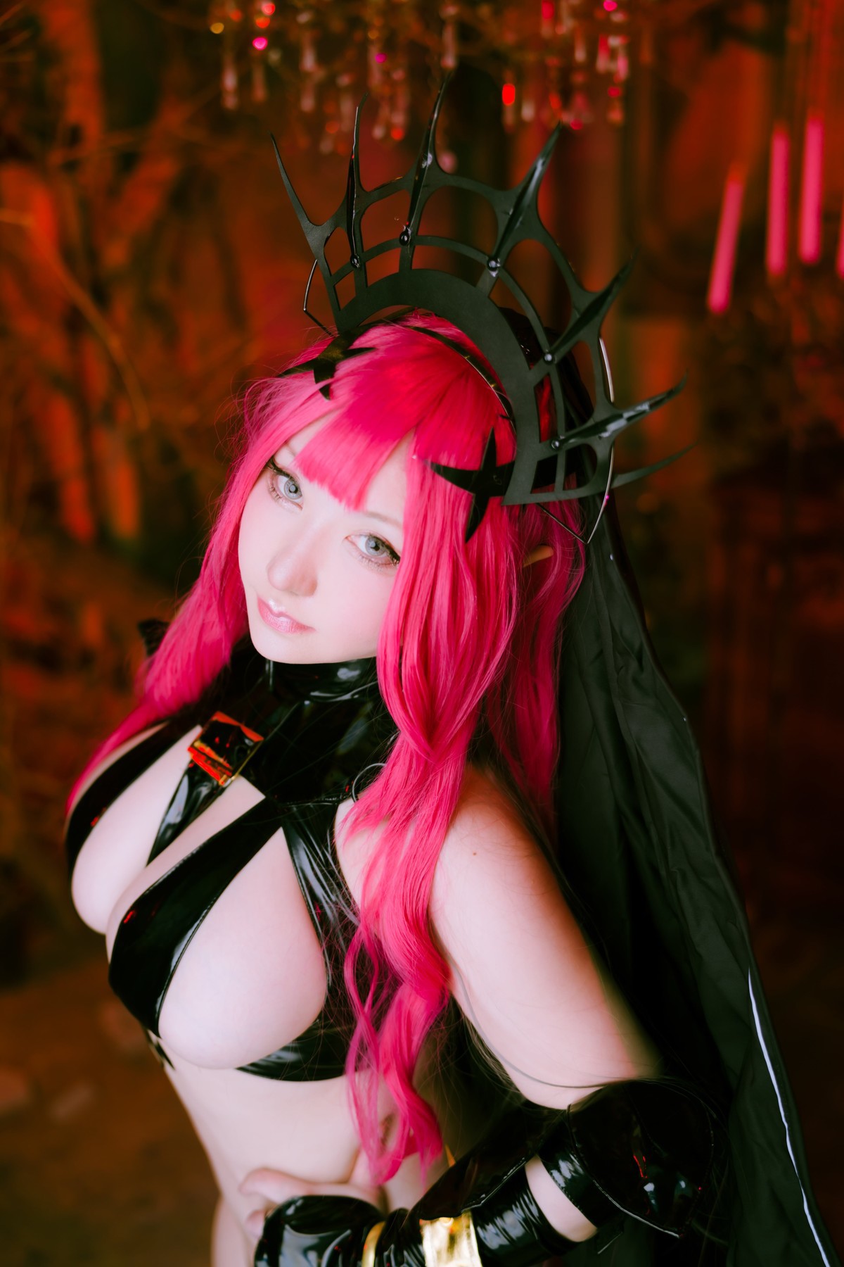 Cosplay-SAKUサク-Morgan-le-Fay-Set04-08-29