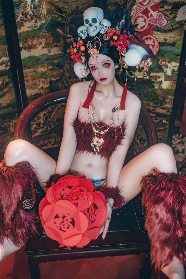 鹿八岁baby---闯进我家的凶凶年兽-120P-120P-78852-MB-20240809h-08-10