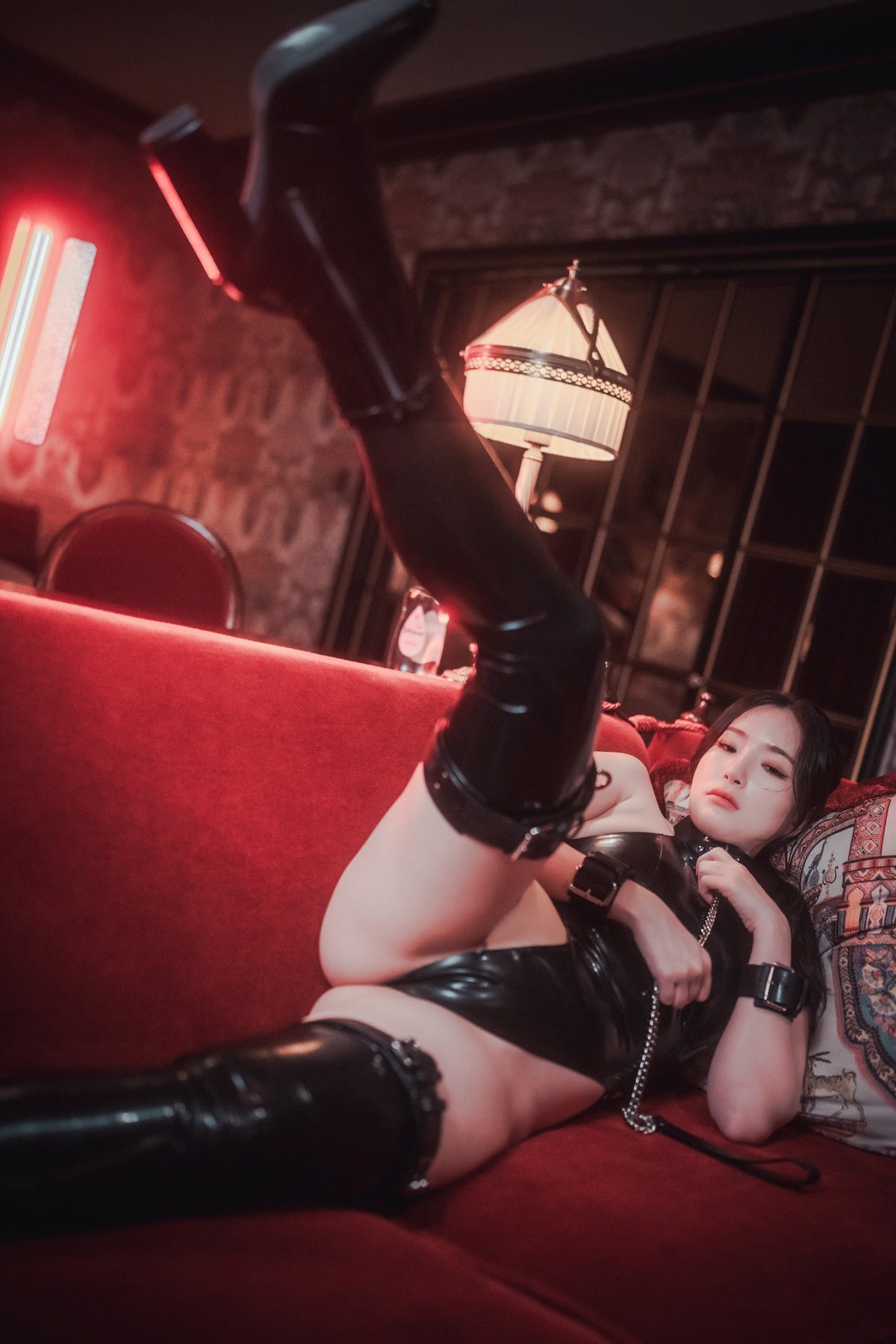 PIA-피아-DJAWA-Cling-to-Latex-Set01-03-27