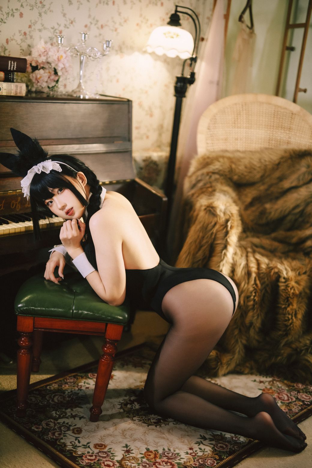 瓦斯塔亚小龙虾---Bunny-Diary兔女郎主题本-134P-236G-04-19