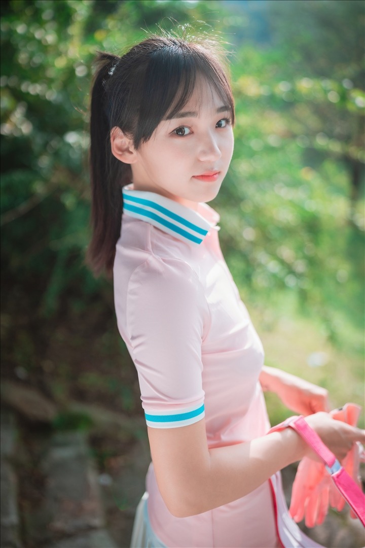 DJAWA-Photo---HENDOONG-혠둥이---On-Green-101P118GB-20240814b-08-14