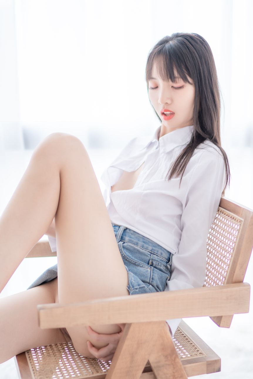 西瓜murmure西瓜少女-2021-04-29-牛仔裙-125P1V-12-19