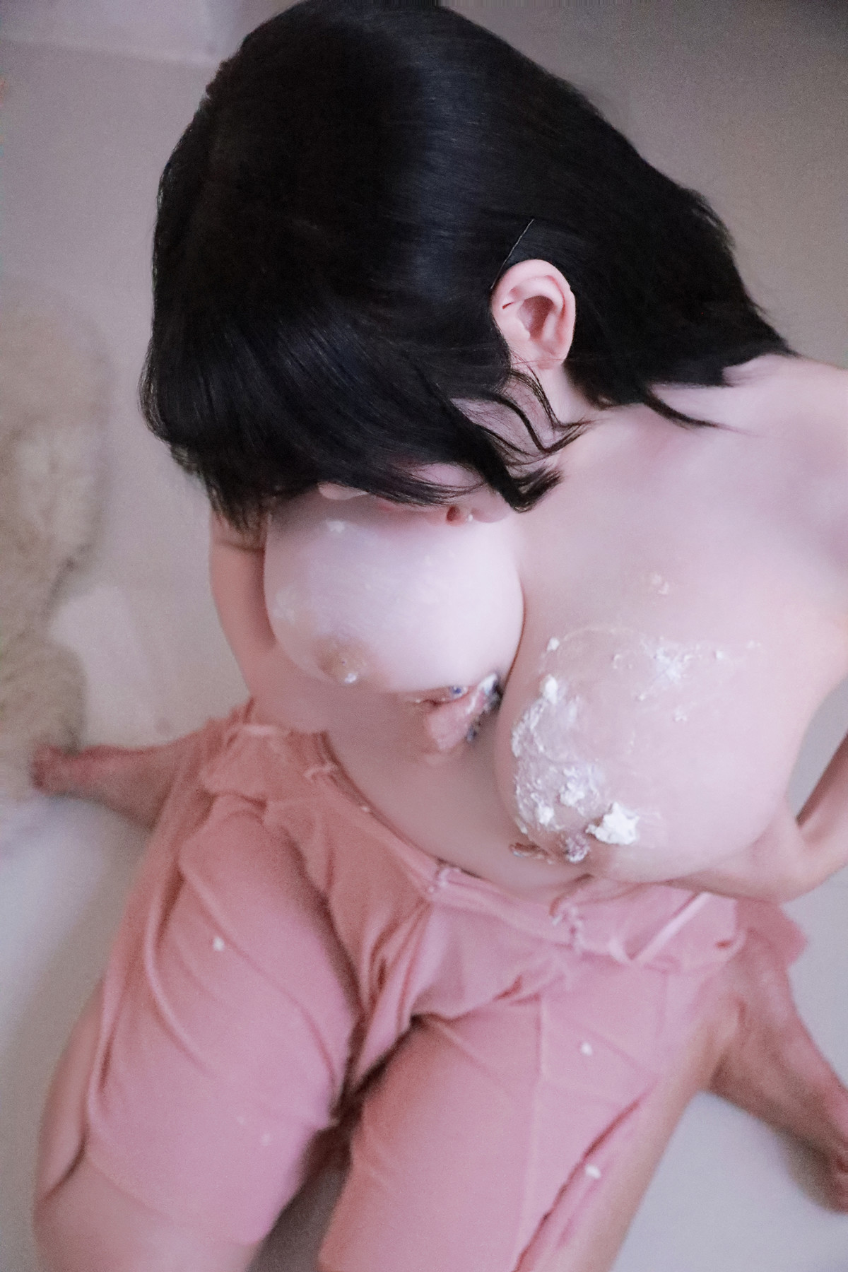 Jisu-A-안지수-Photobook-8216Birthday8217-Set02-08-25