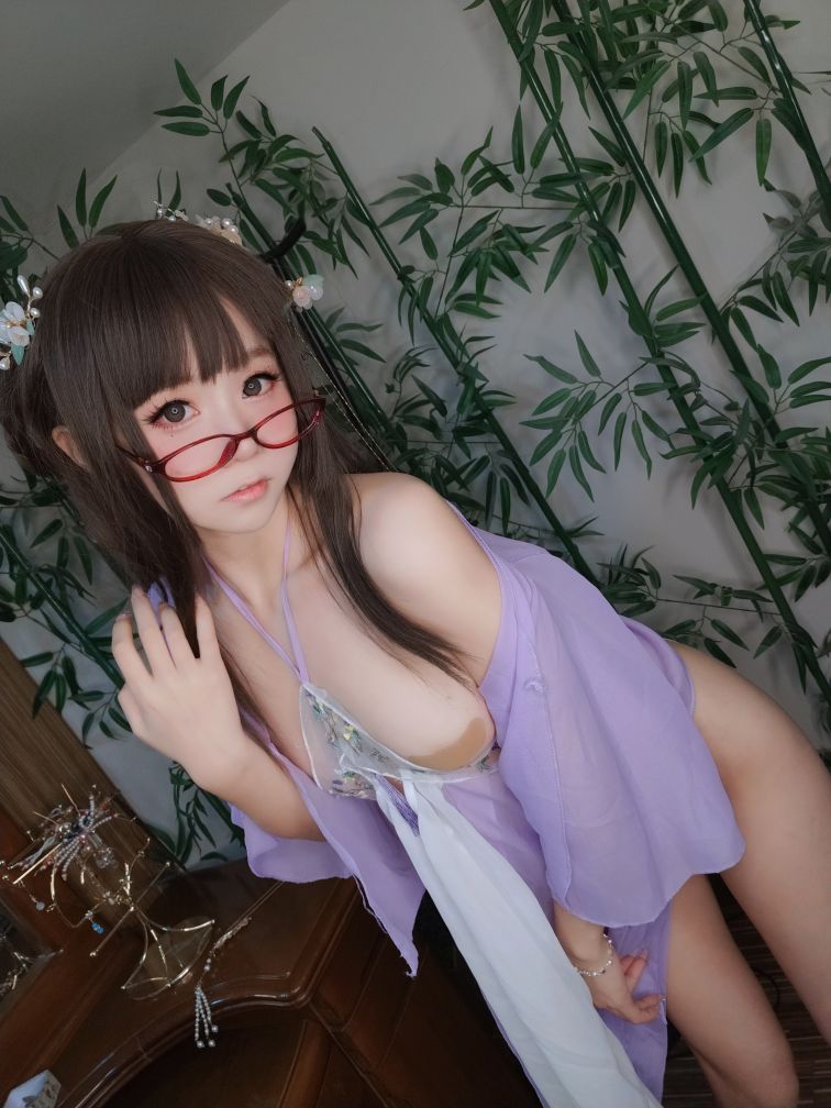 软妹摇摇乐---Fantia---2024年1月订阅古代のスタイル-02-27