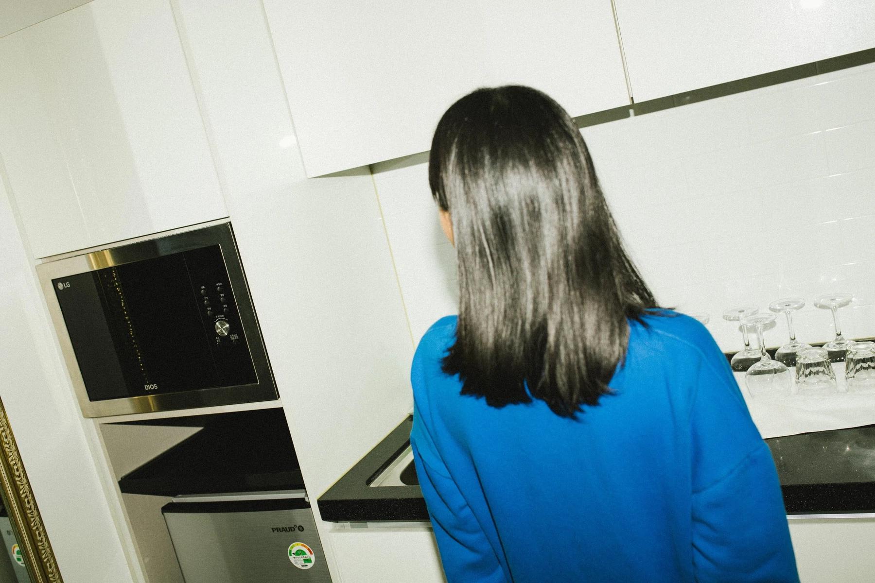 Jeong-Jenny-정제니-Moon-Night-Snap-The-First-Set01-05-07