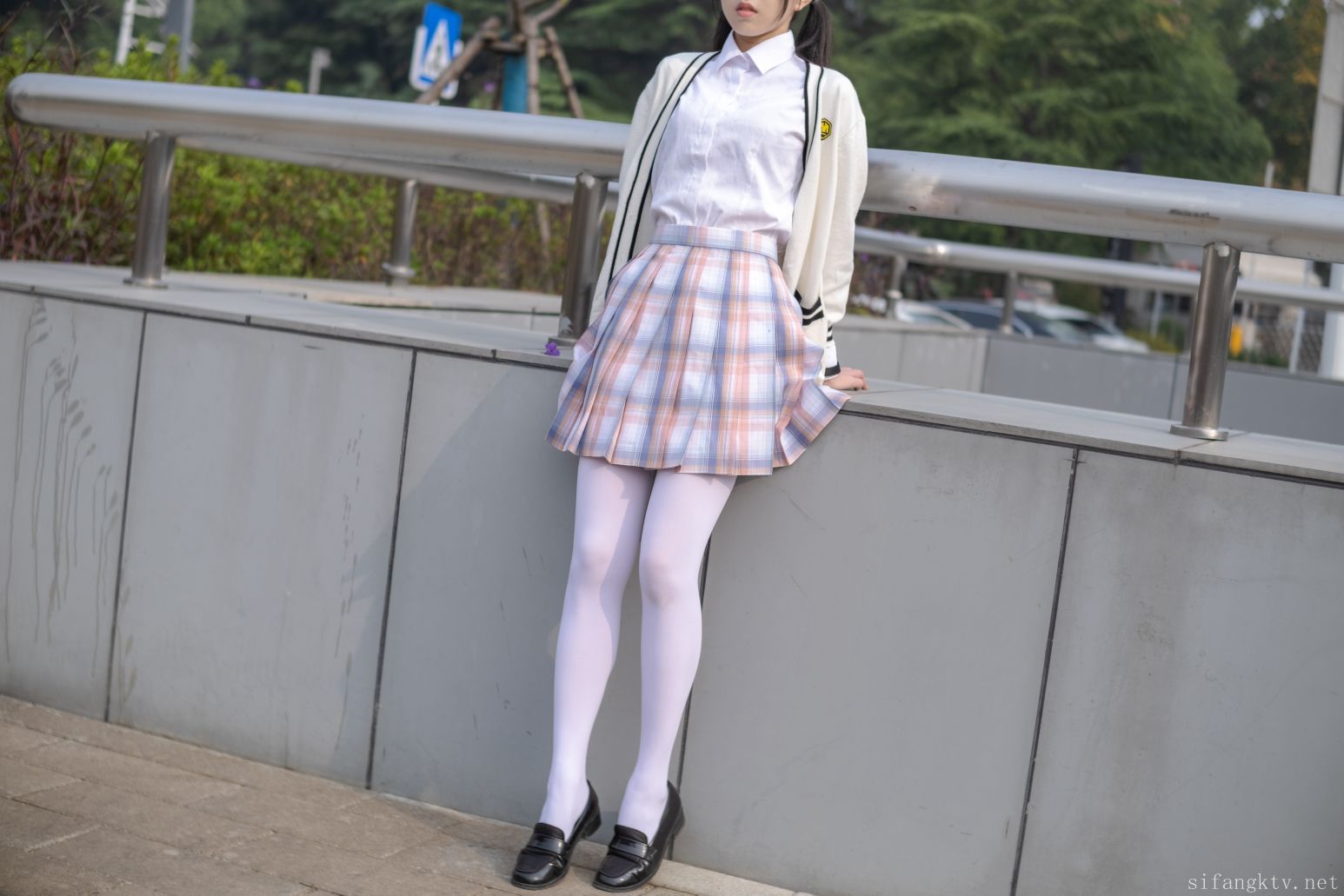 VIP小七-JK-R18-230P1V-372G-01-14