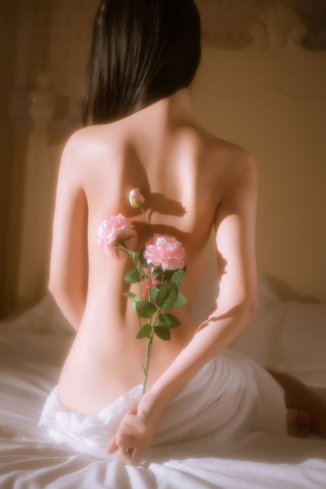 萌芽儿o0-金色套装-70P-1280MB-03-18