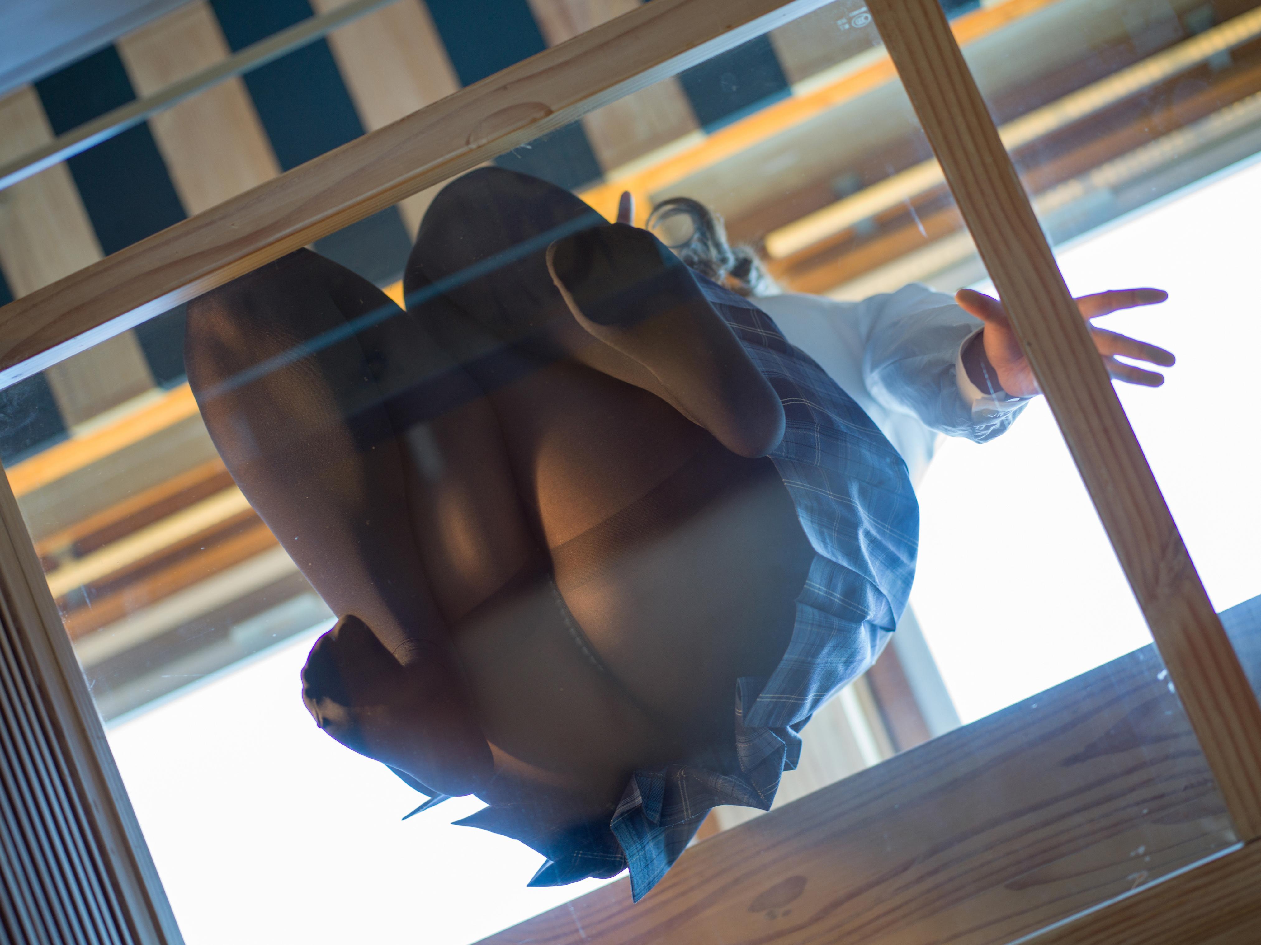 011-麻花酱---保守老师珍珠jk-80P2V-807MB-08-31