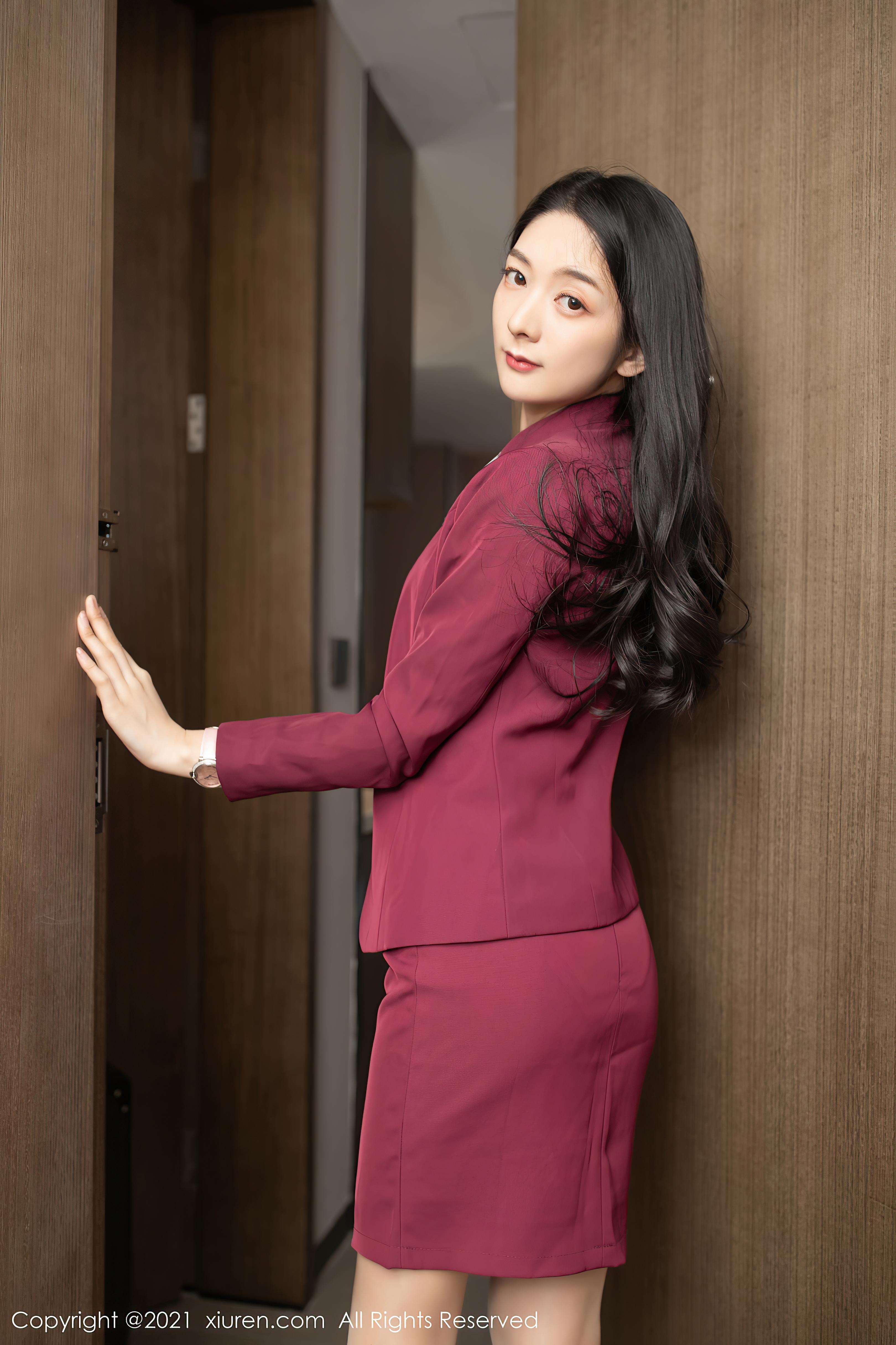 120-XIUREN秀人网-20210207-NO3092-Angela小热巴-88P-86532-MB-08-24