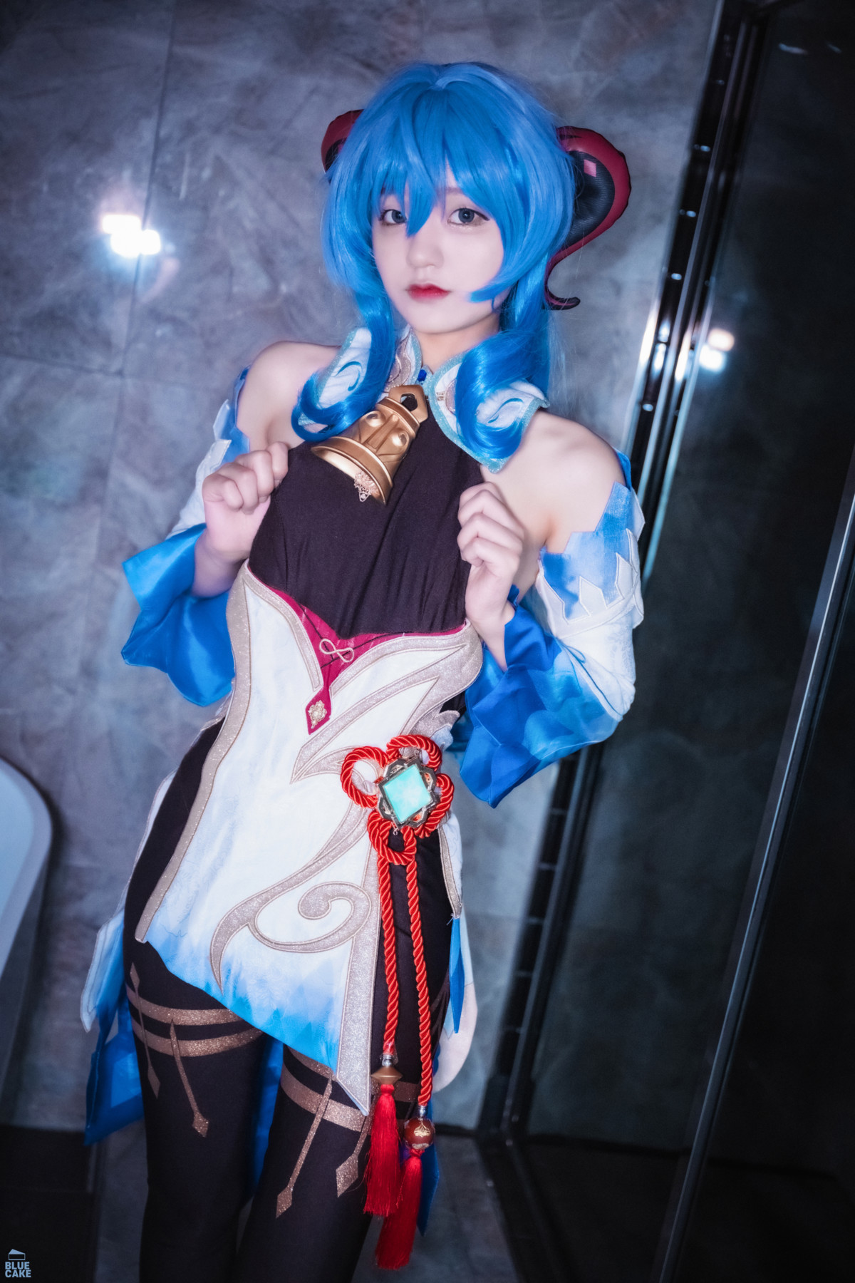 Jeong-Jenny-정제니-BLUECAKE-Vol10-8220Sleeping-with-Ganyu8221-Set01-01-22