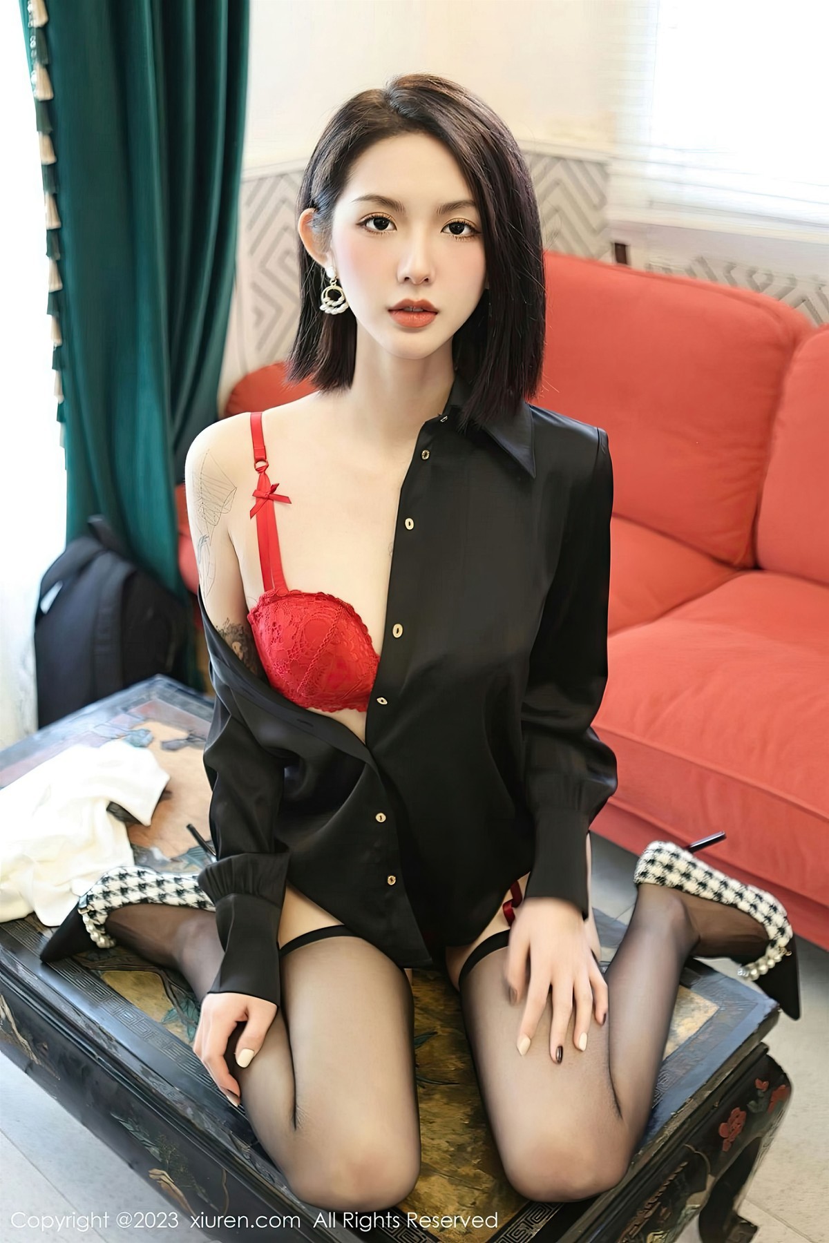 XiuRen秀人网-No6356-乔一一QiaoYiyi-01-01