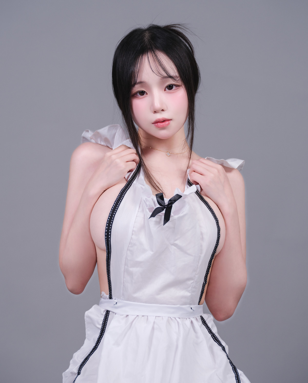 WooU-우유-Glamarchive-Maid-Uniform-09-18