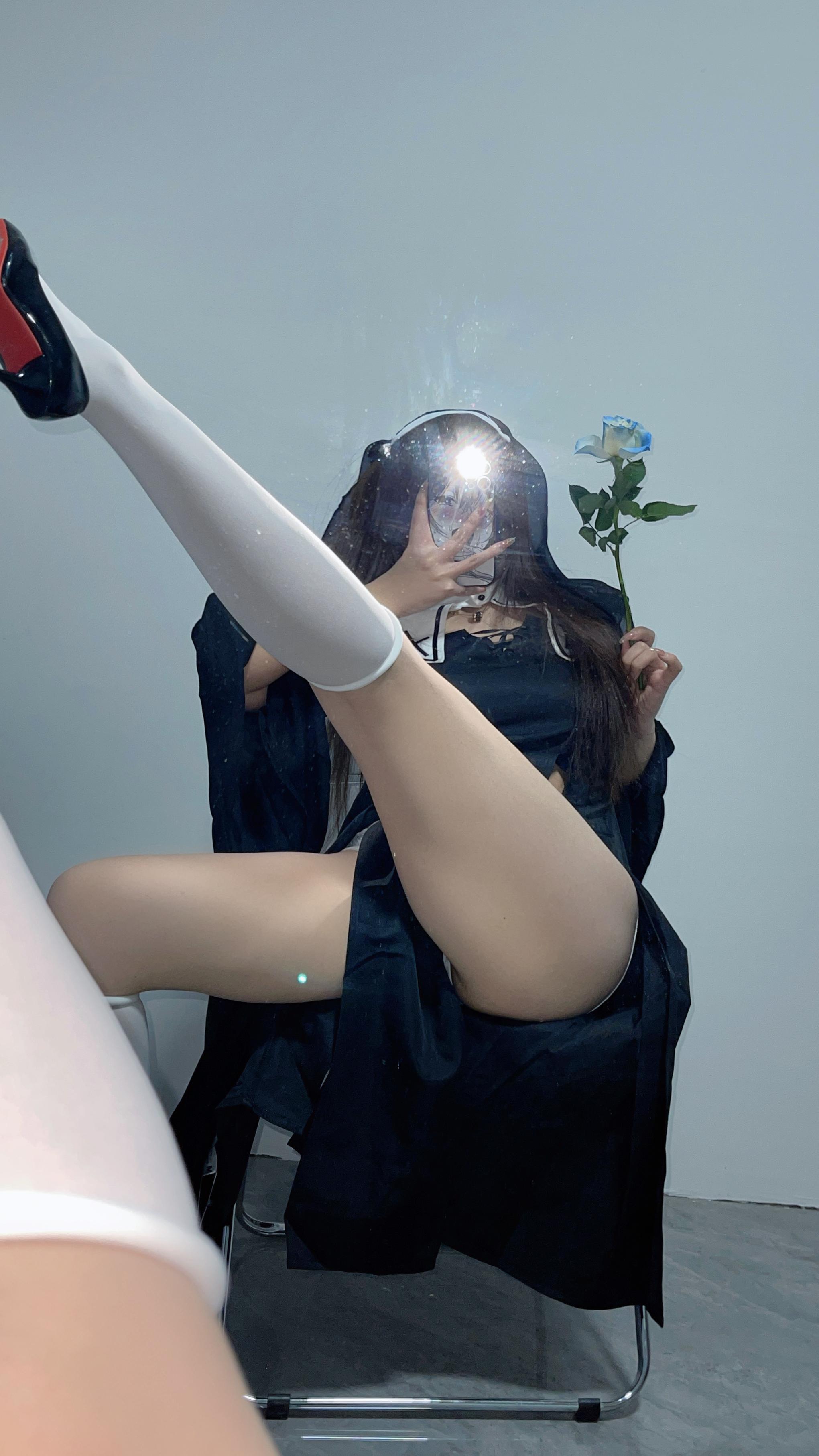 015桃沢樱呀--微密圈-纯情修女-08-12