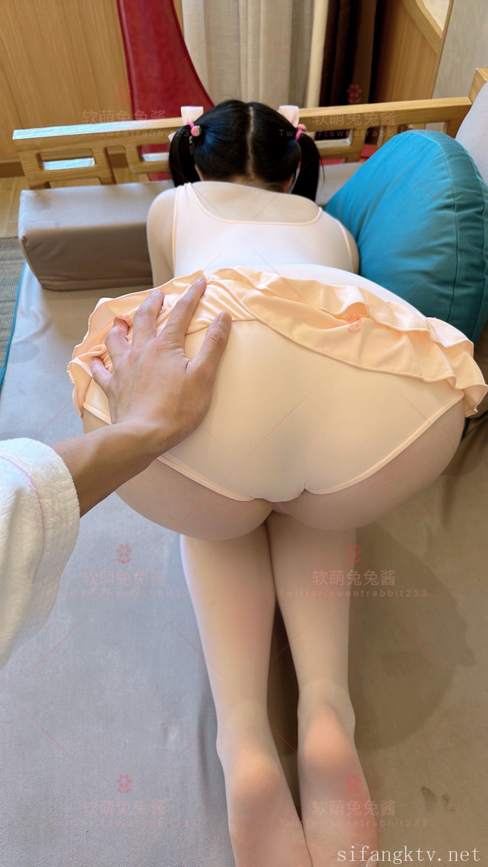 软萌兔兔酱-与妹妹的温泉密事-01-29