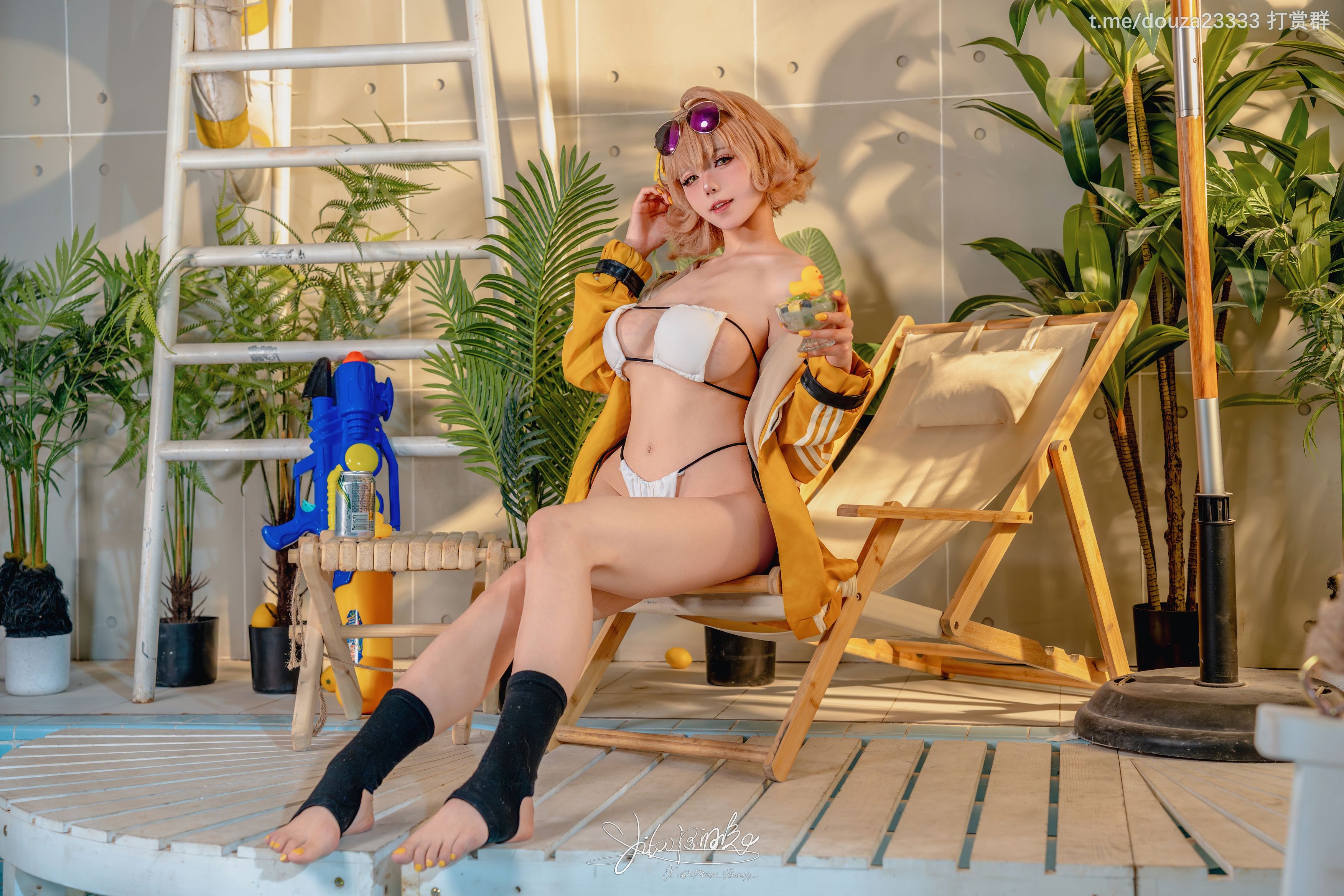 8月作品闪耀夏日-阿尼斯79P1V-恋爱告急8月14打赏群资源-08-14