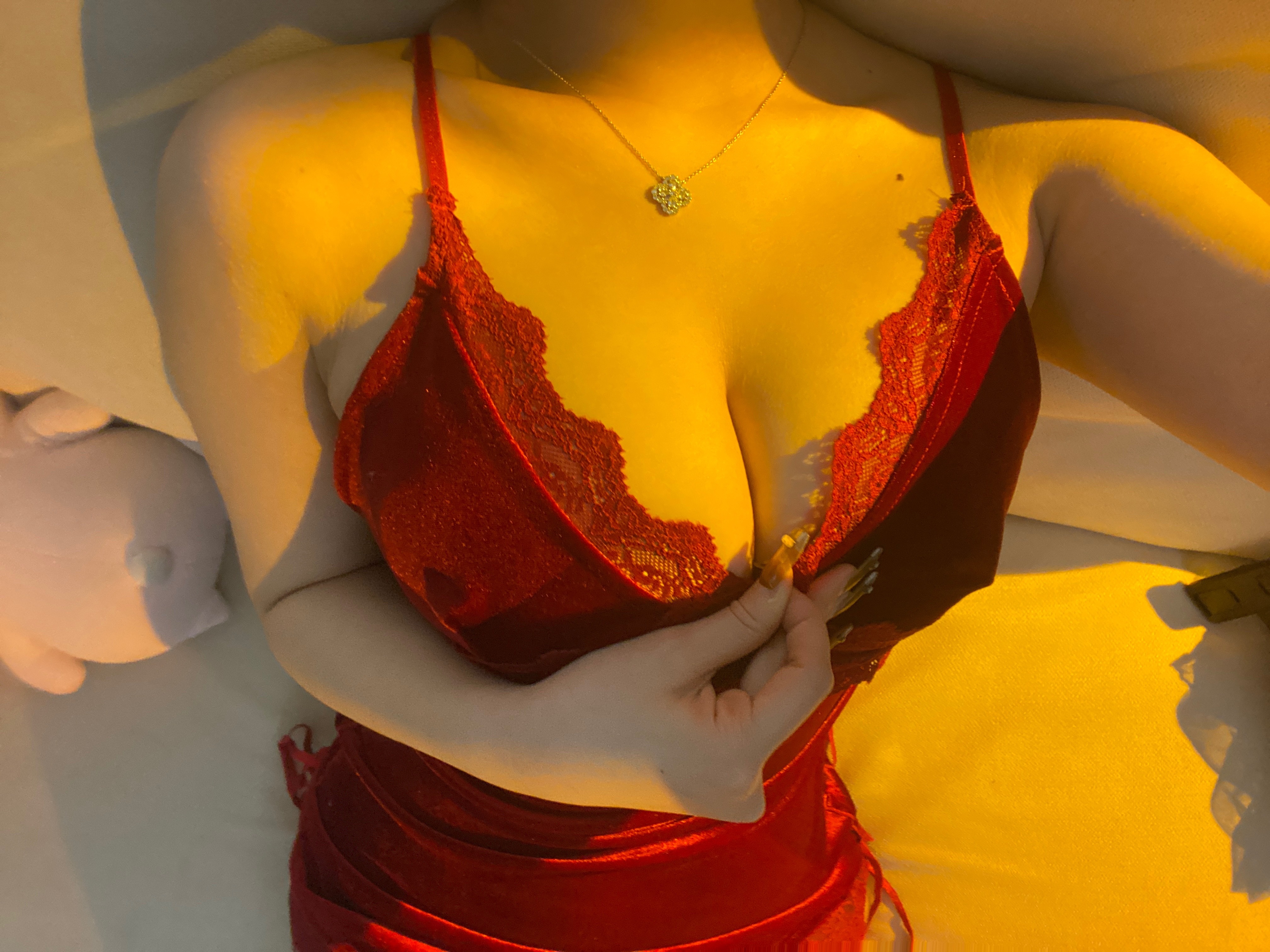 安妮-yo-红色妙杀-02-28