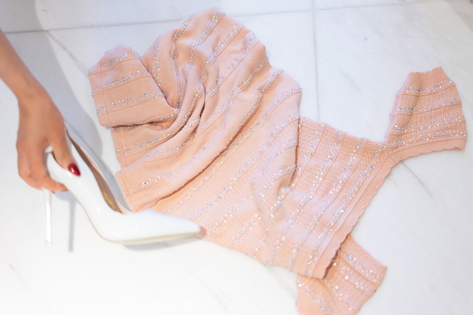 XiuRen秀人网-No4453-艾静香-01-02