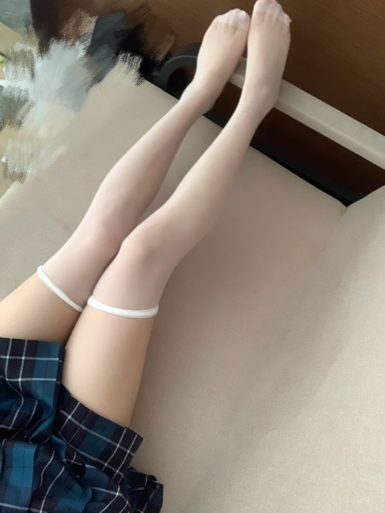 极品嫩模玥玥SV大尺度写真-80P2V-494MB-04-18