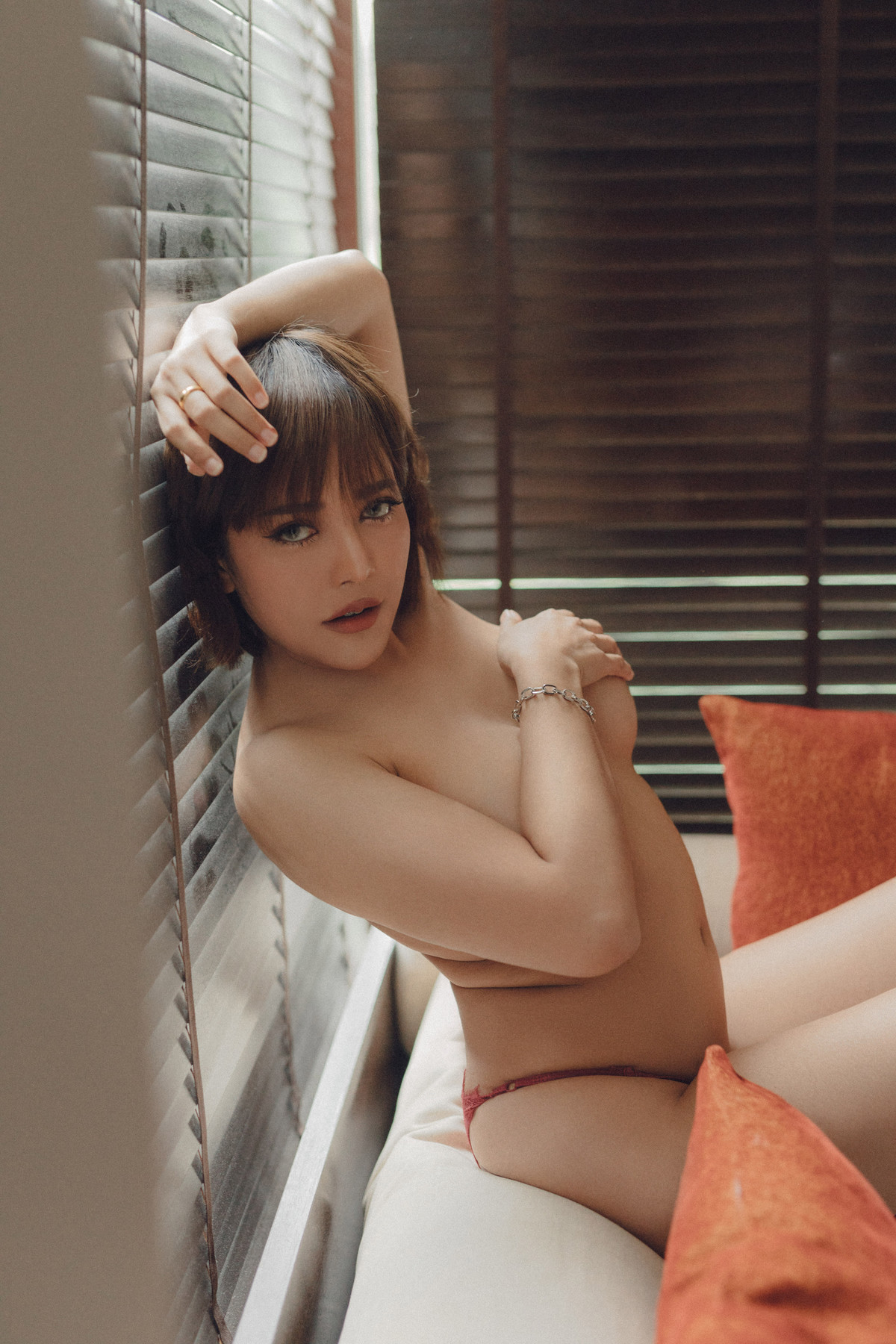 May-Photobook-Warm-Sunlight-Set01-10-27